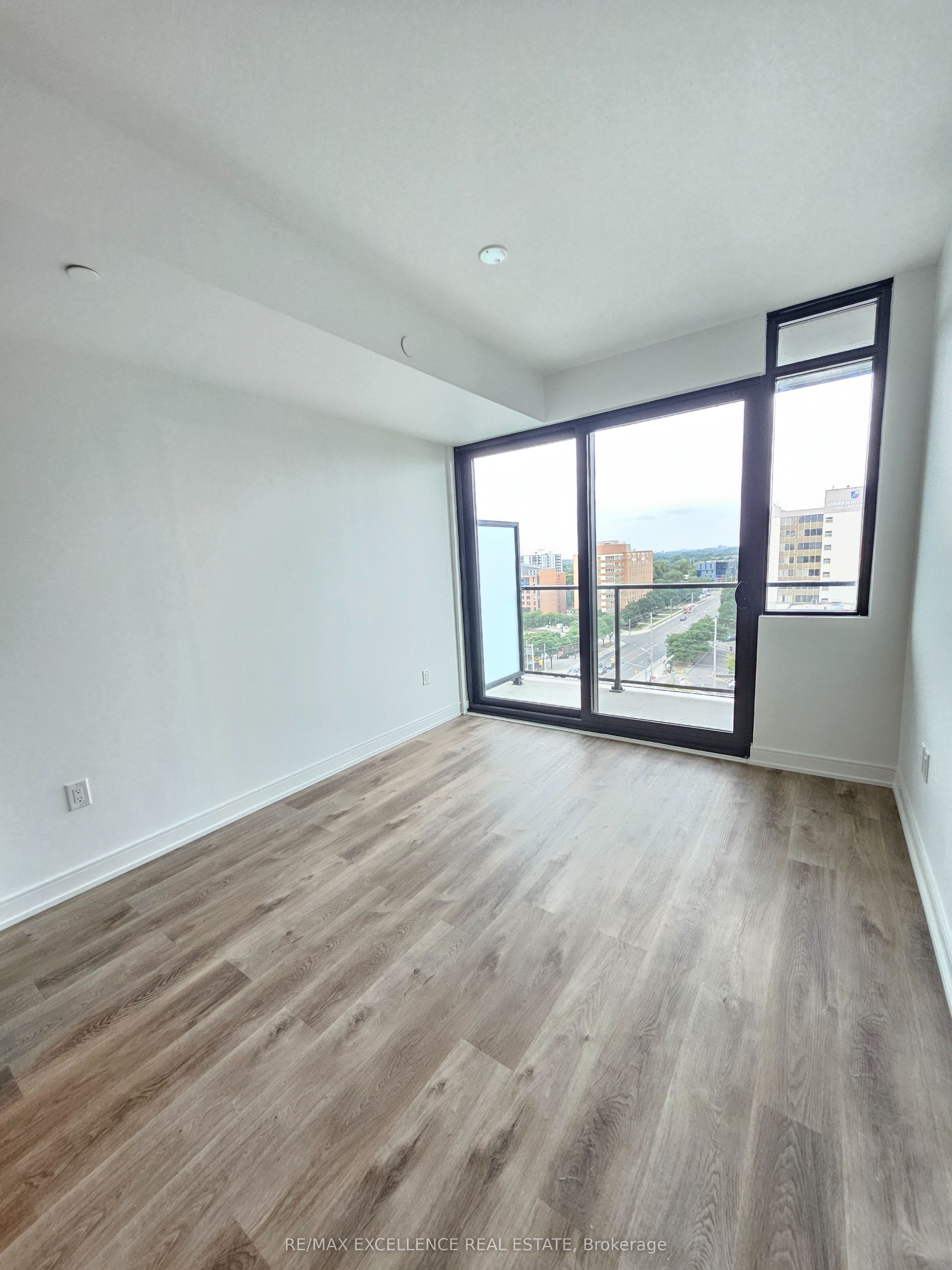 3009 Novar Road 907 Property Photo 15