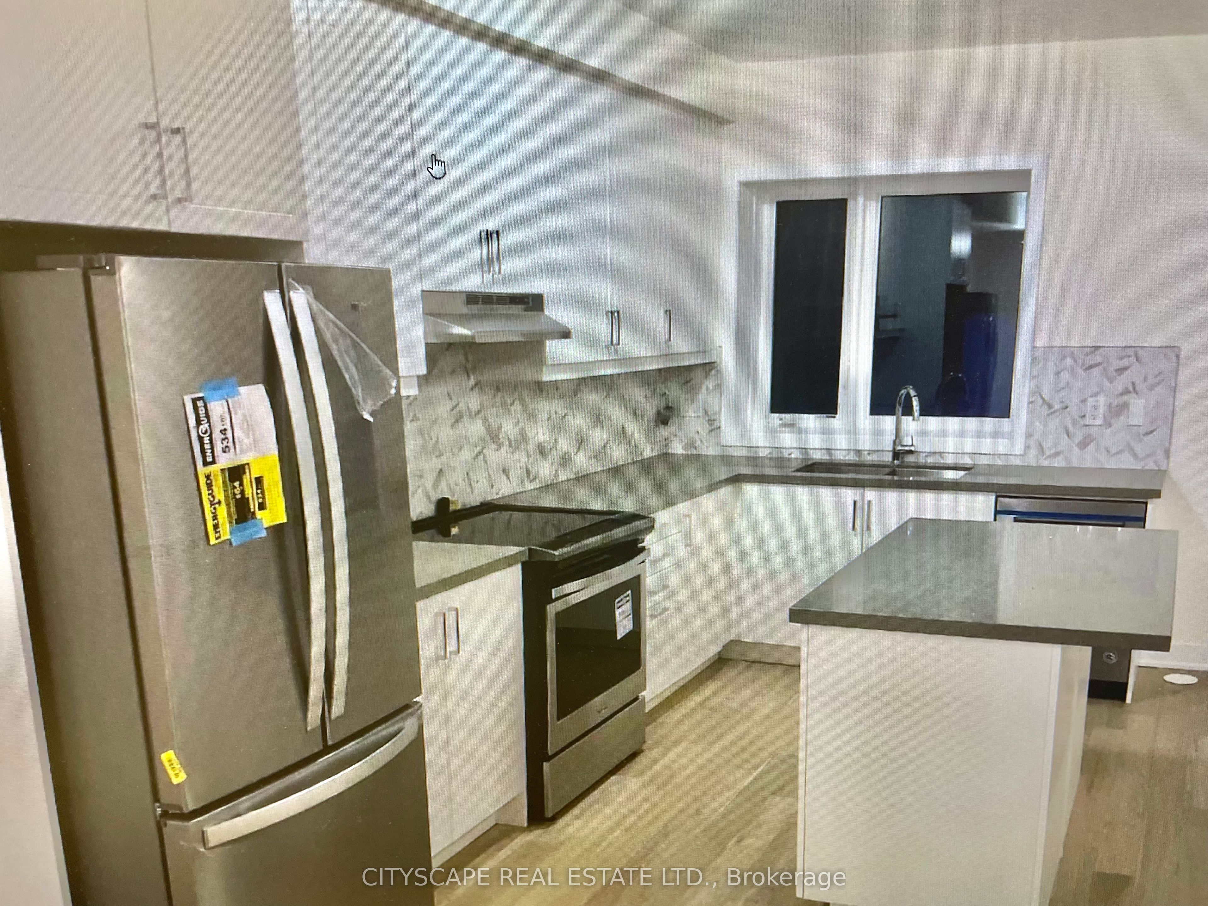 83 William Duncan Road Property Photo 2