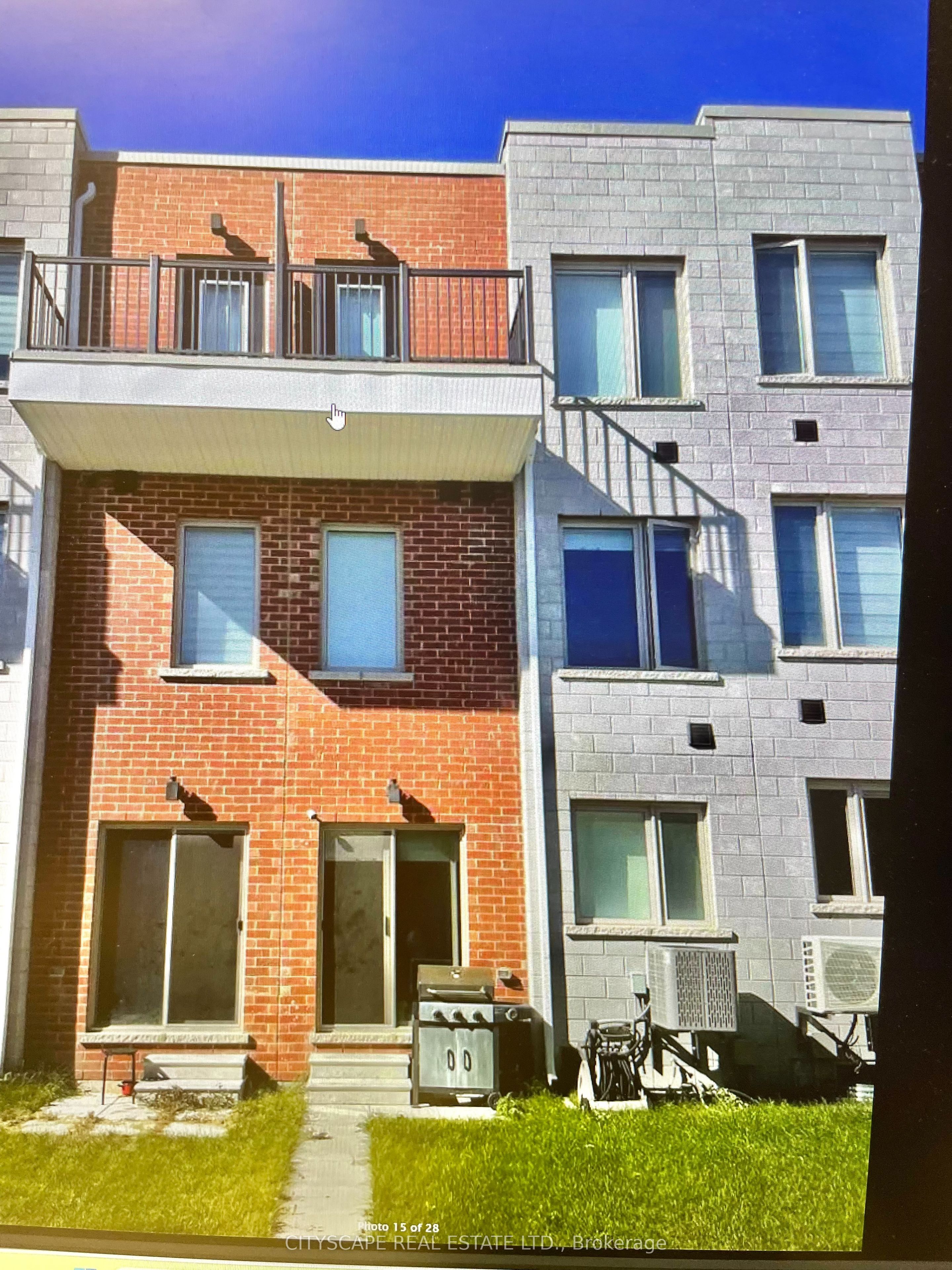 83 William Duncan Road Property Photo 10