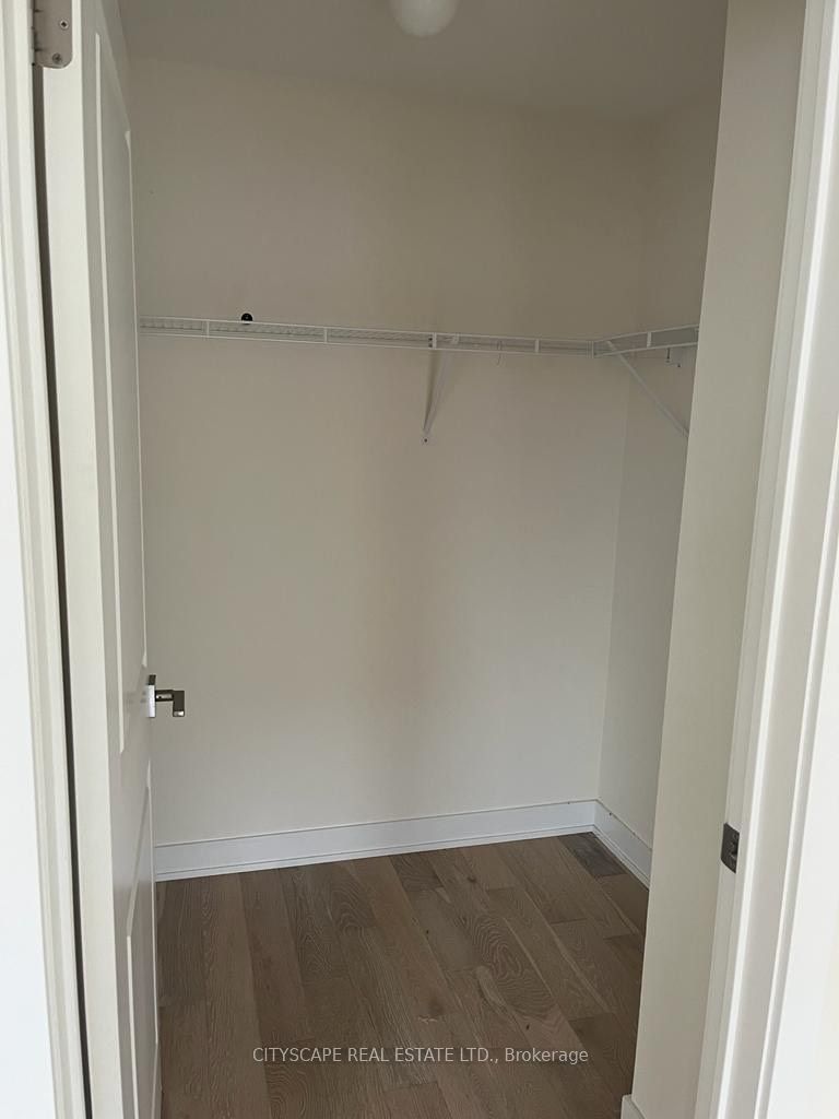 83 William Duncan Road Property Photo 22