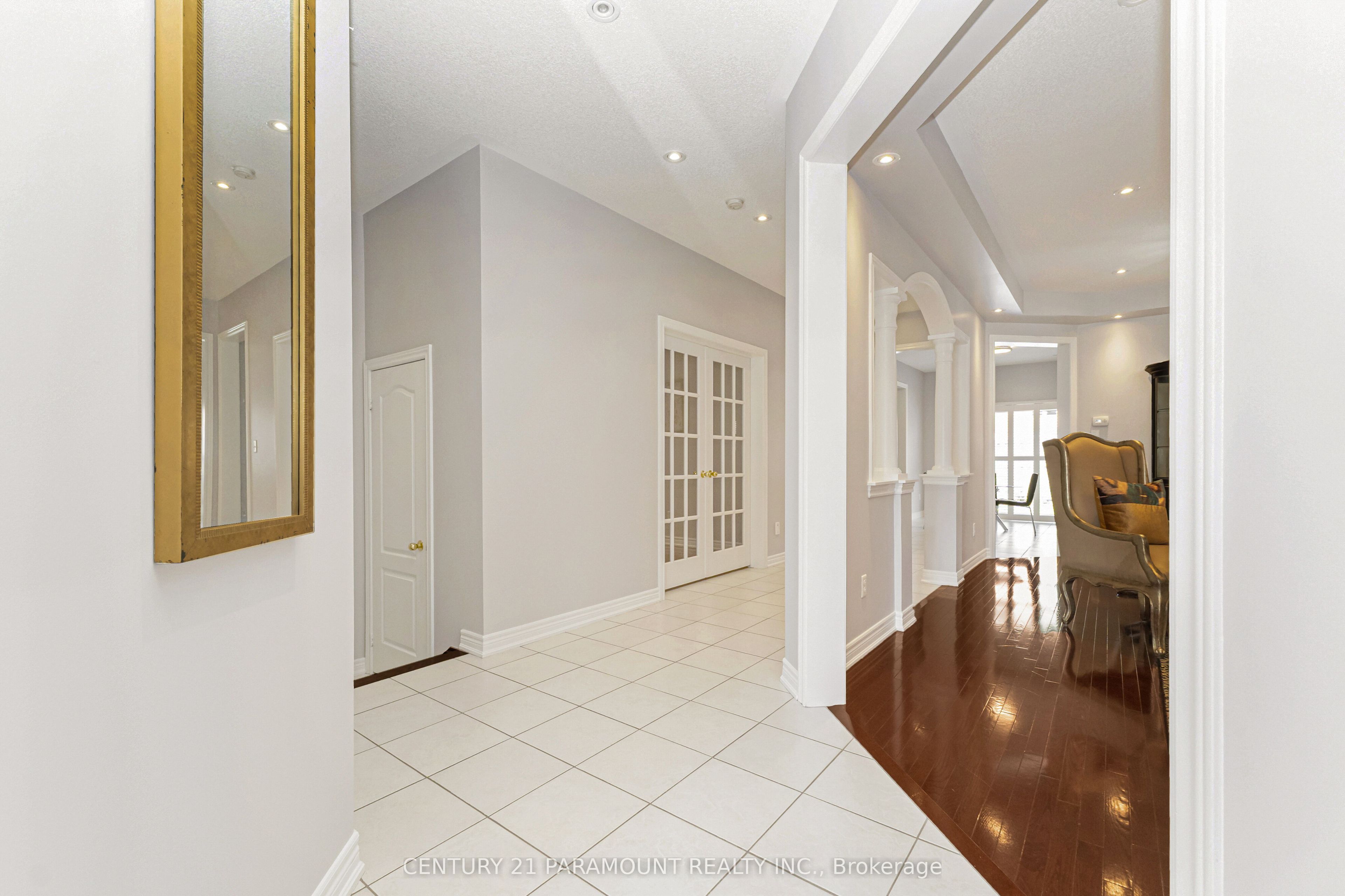 56 Dovehaven Crescent Property Photo 5