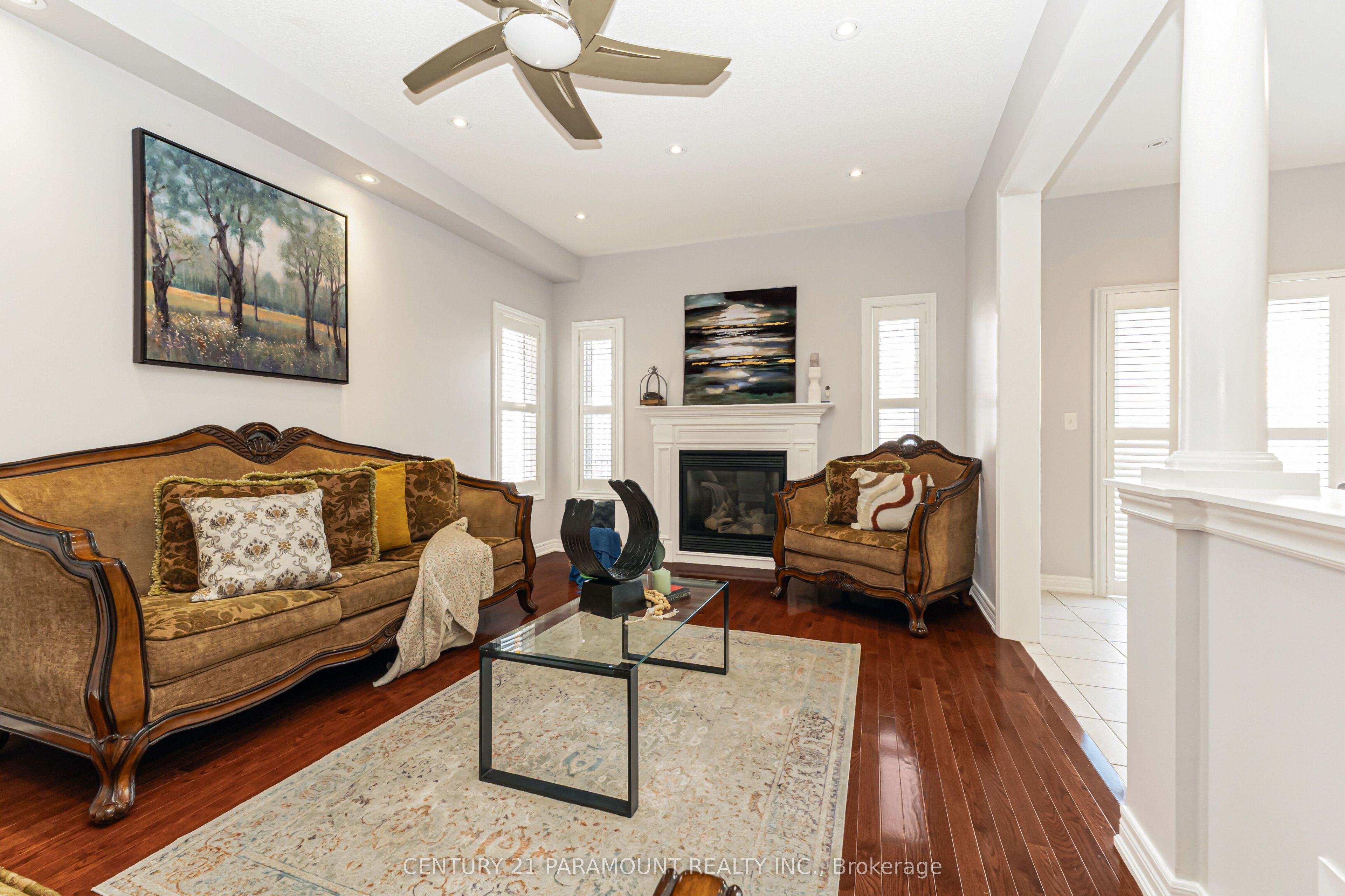 56 Dovehaven Crescent Property Photo 11