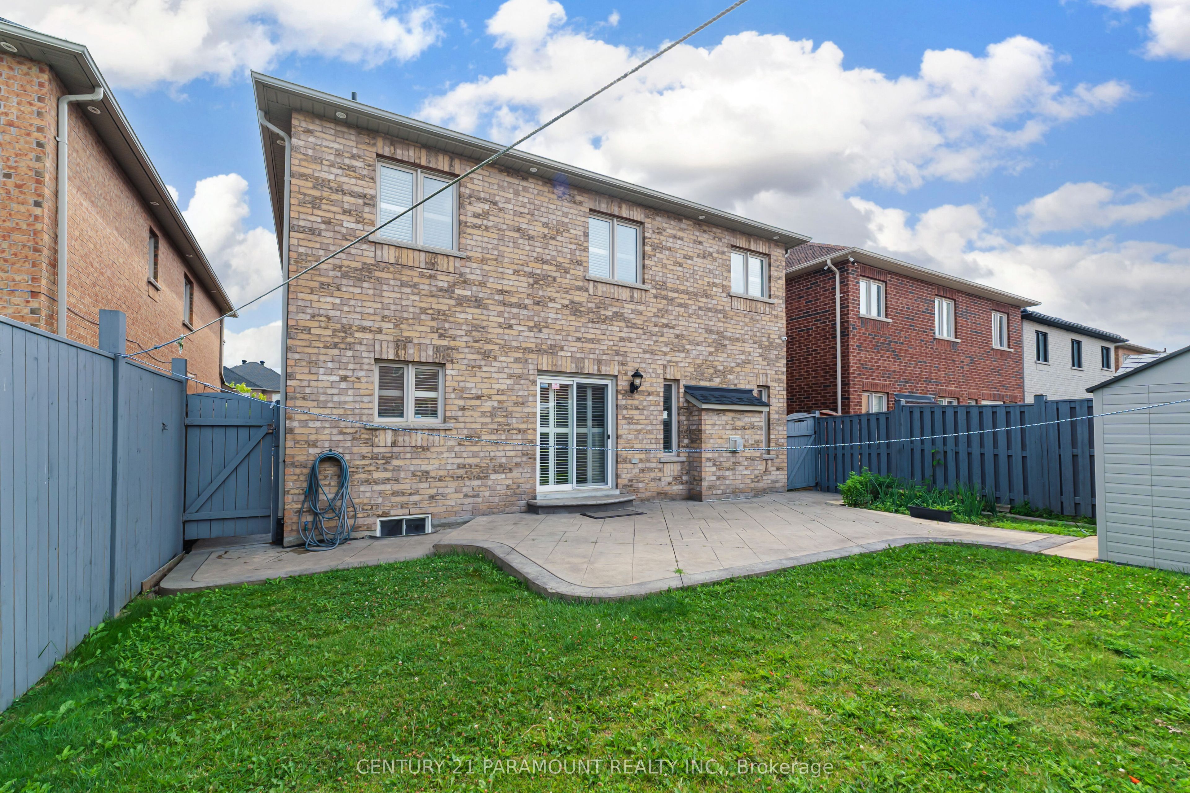 56 Dovehaven Crescent Property Photo 32