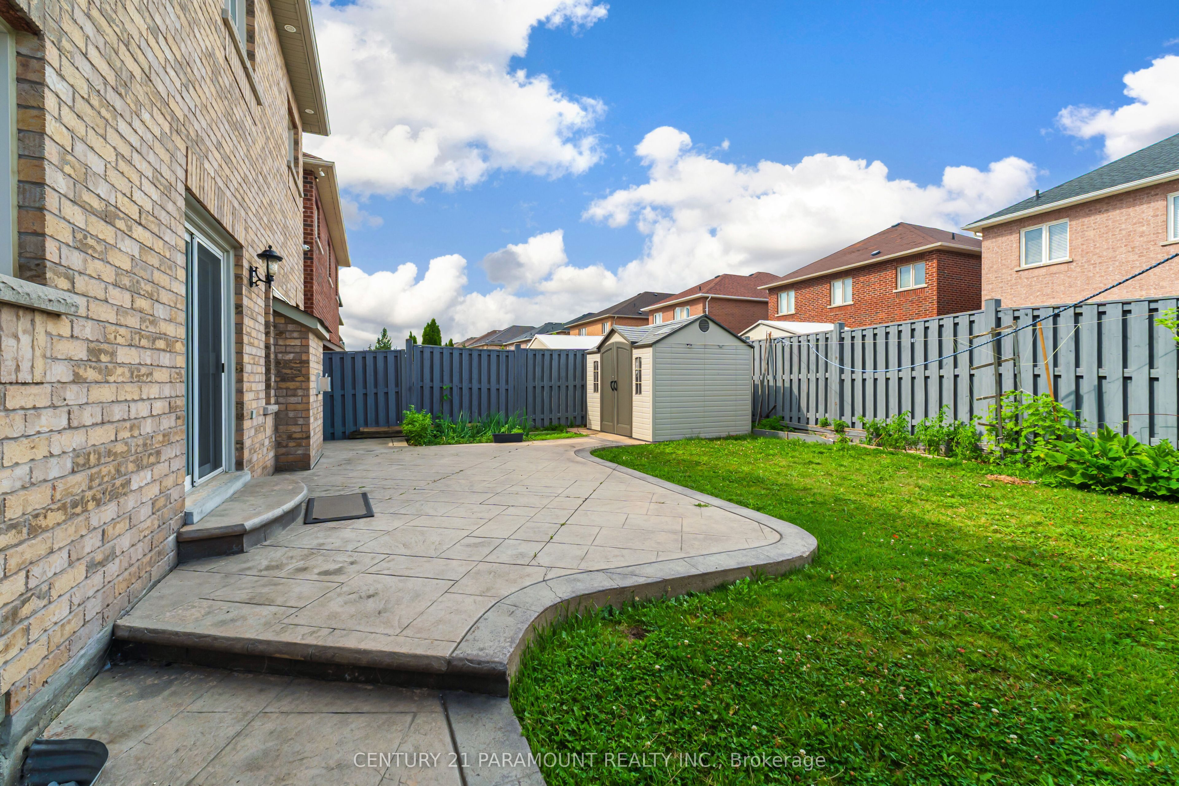 56 Dovehaven Crescent Property Photo 33