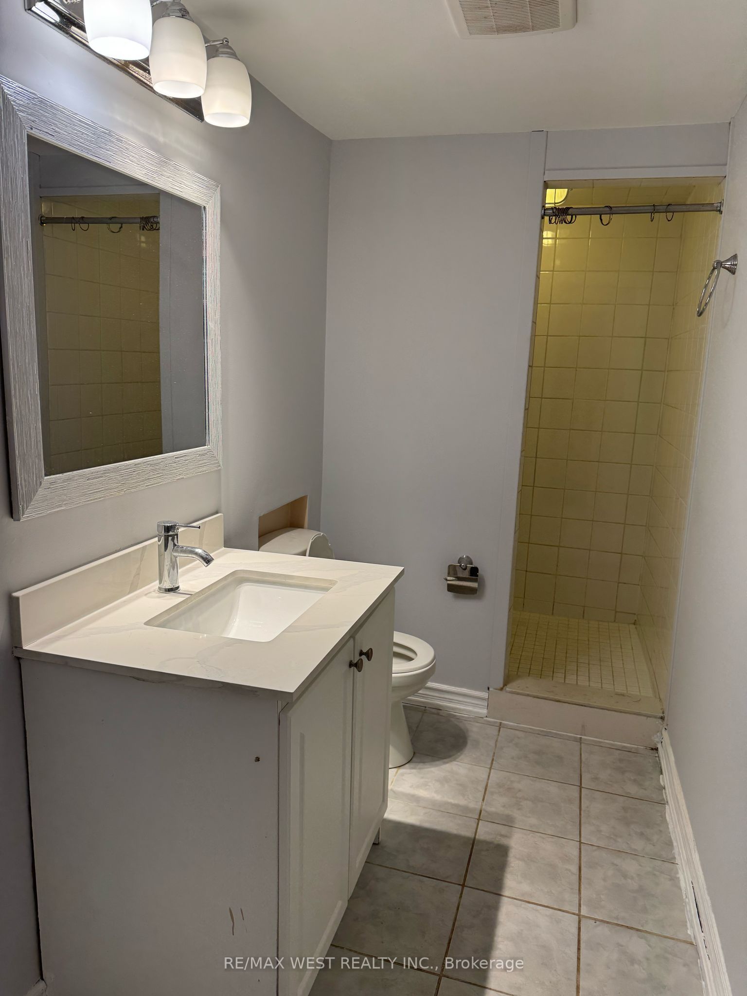 7225 Dime Crescent Bsmt Property Photo 13