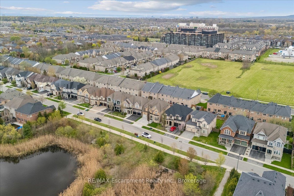 2400 Spring Meadow Way Property Photo 49