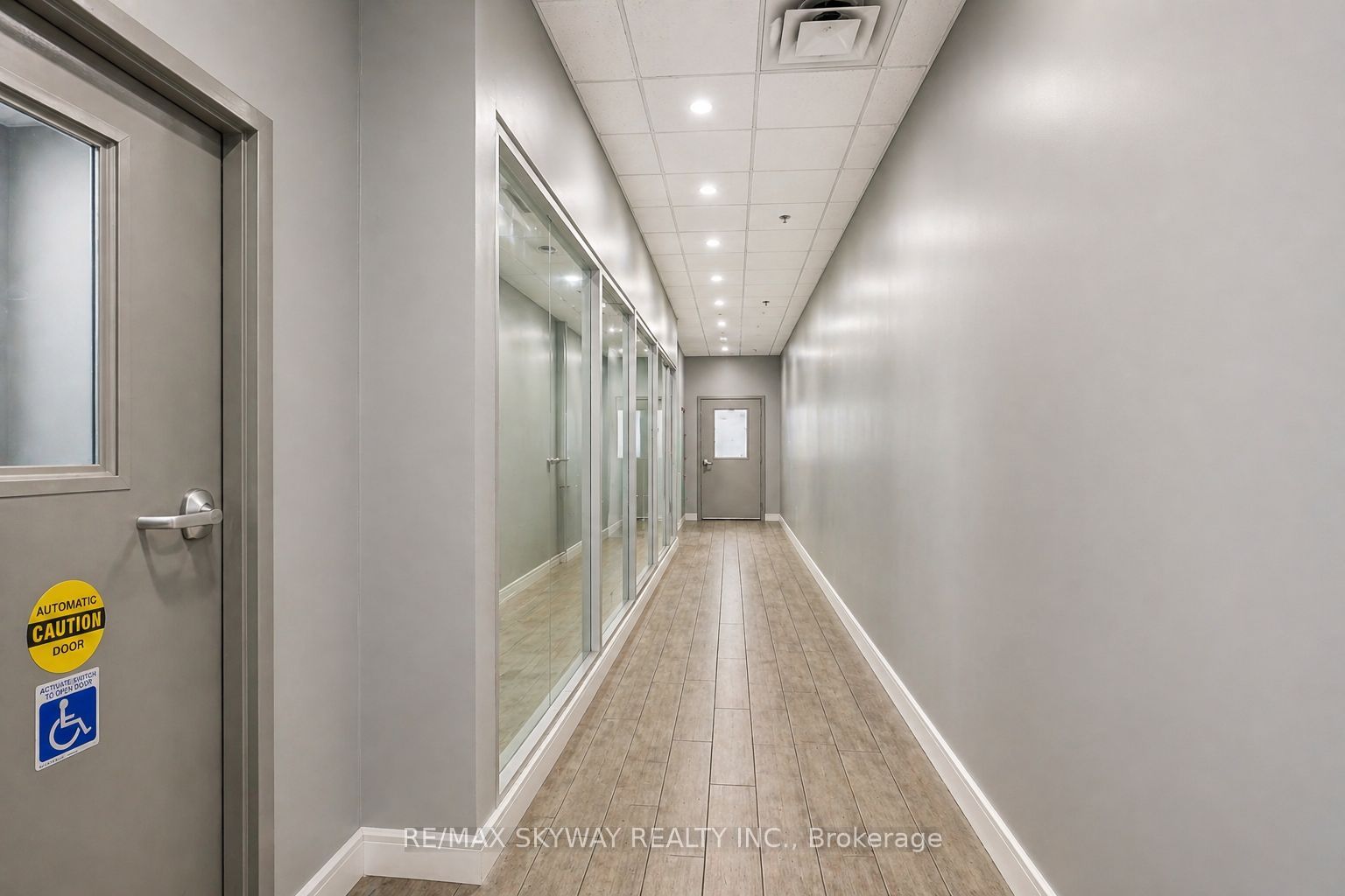 2070 Steeles Avenue E 20 Property Photo 13