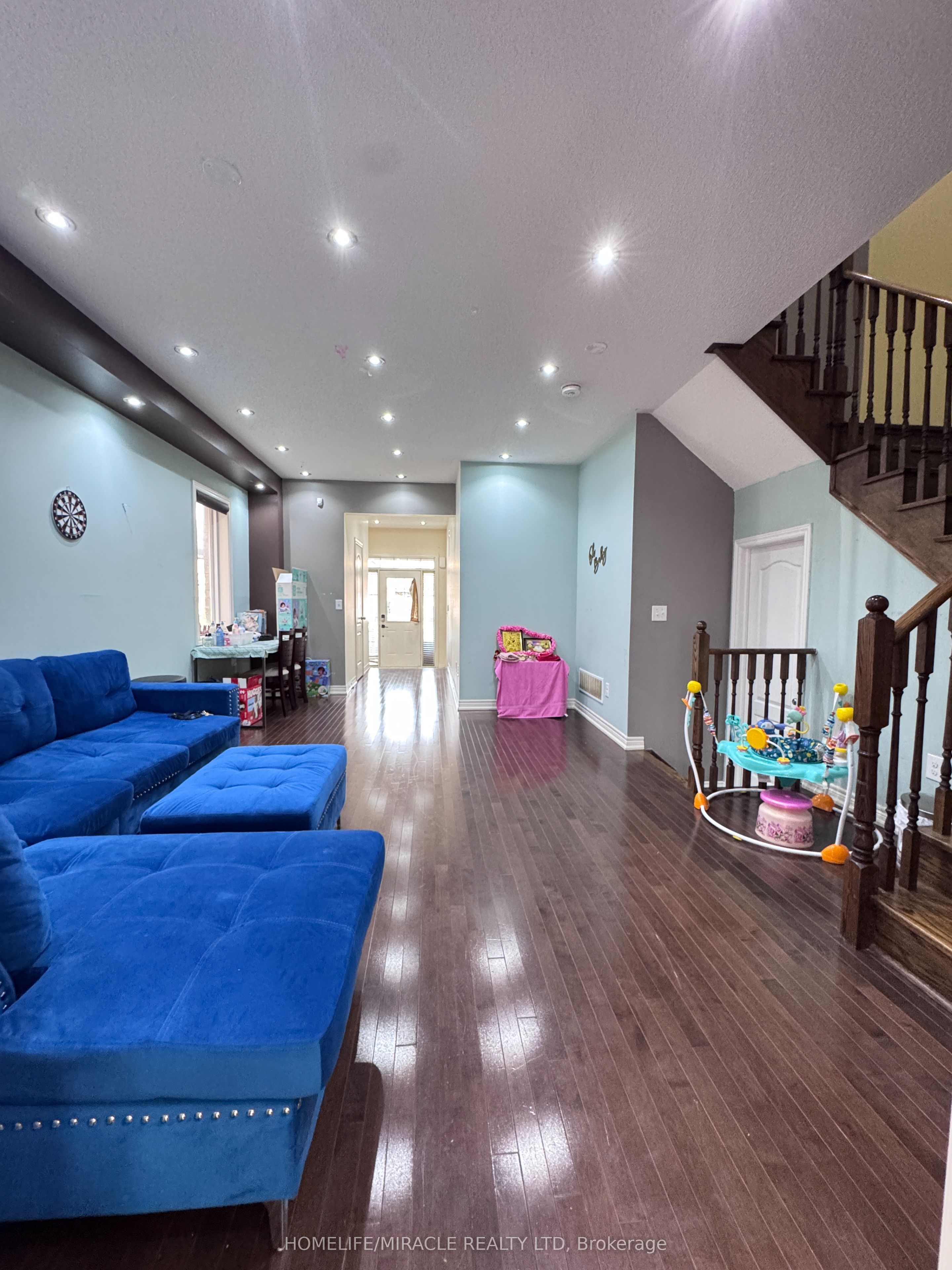 8 Altura Way Property Photo 9