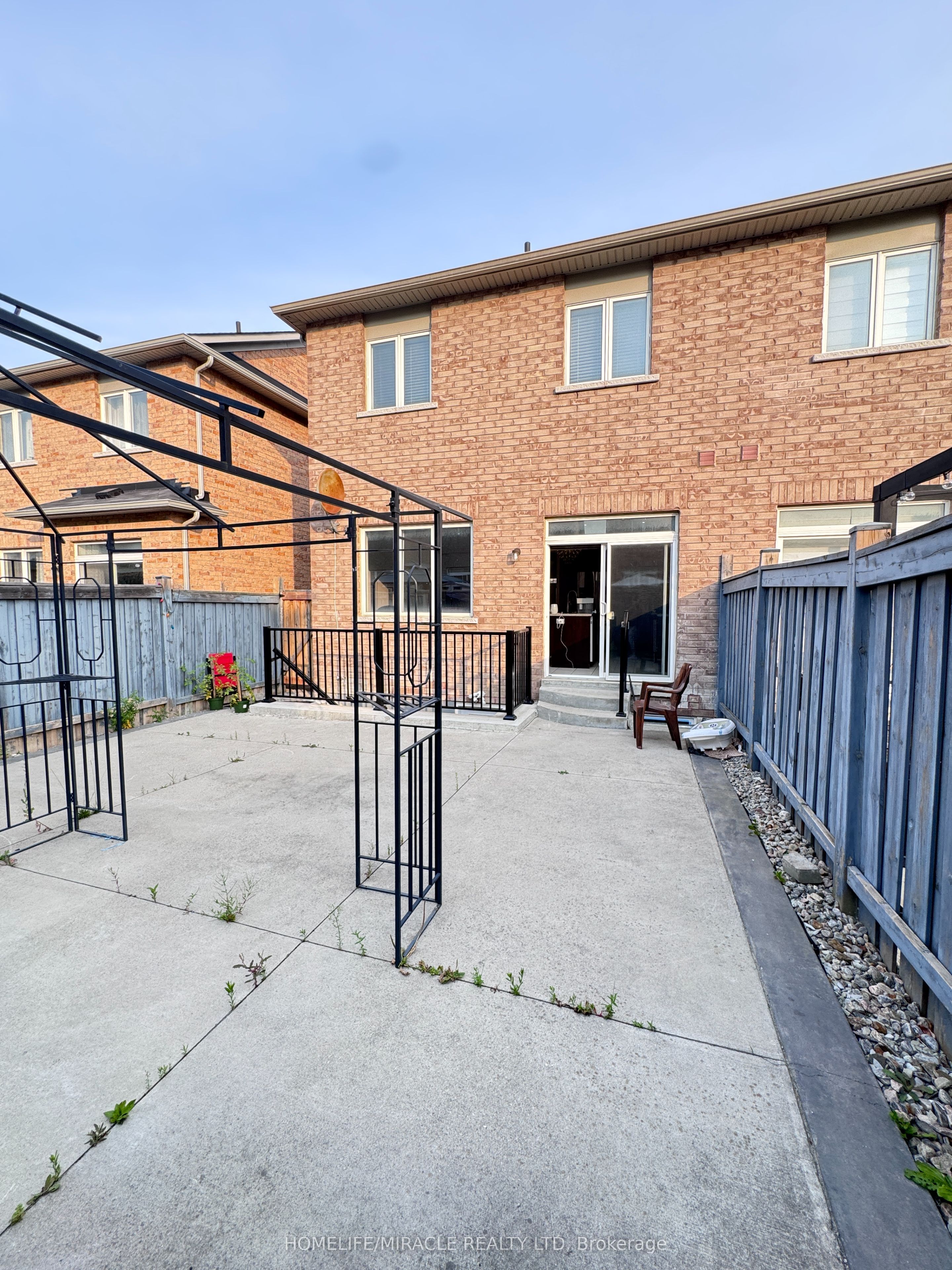8 Altura Way Property Photo 25