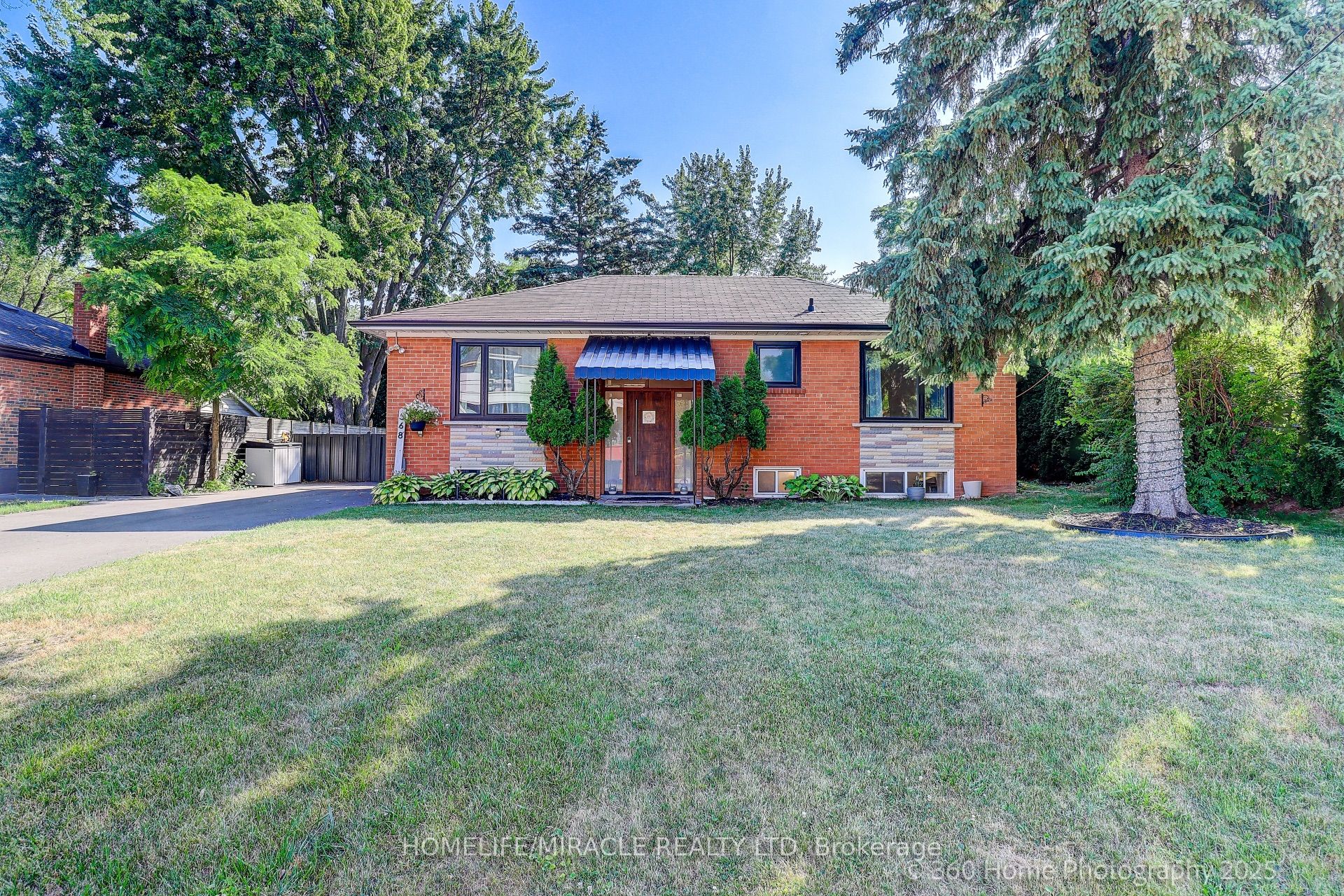 568 Weir Avenue Property Photo 1