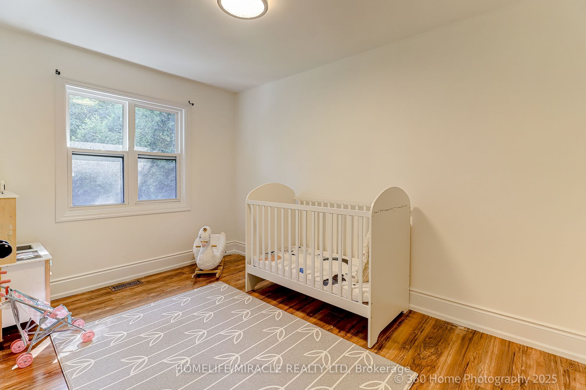 568 Weir Avenue Property Photo 11