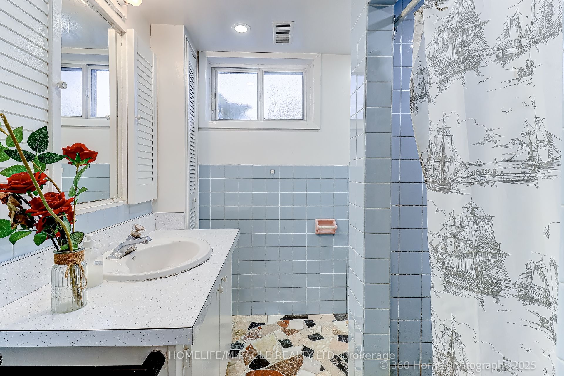 568 Weir Avenue Property Photo 19