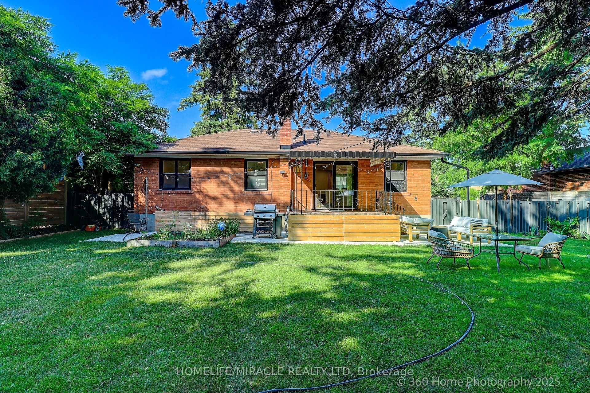 568 Weir Avenue Property Photo 21