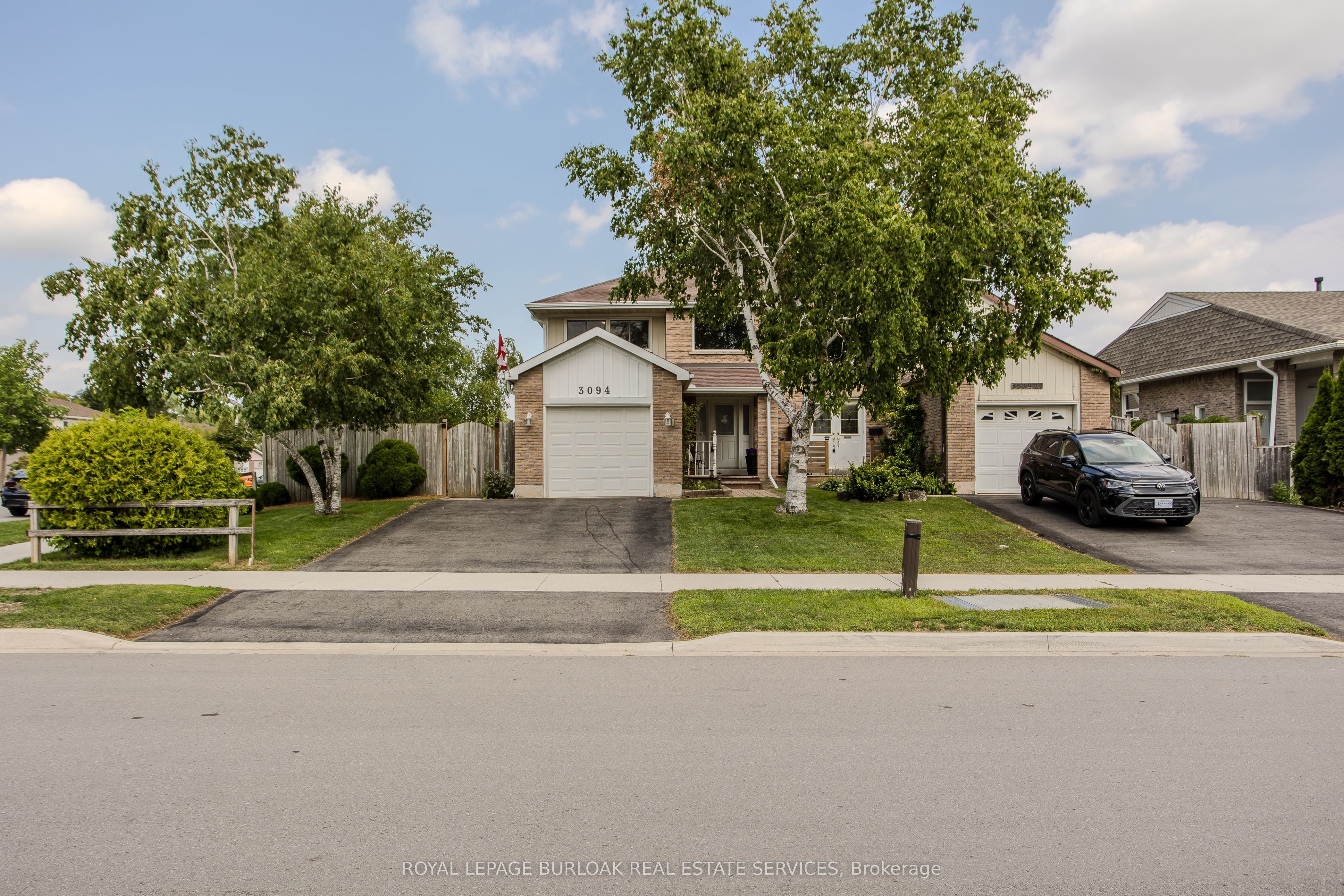 3094 Autumn Hill Crescent Property Photo 1