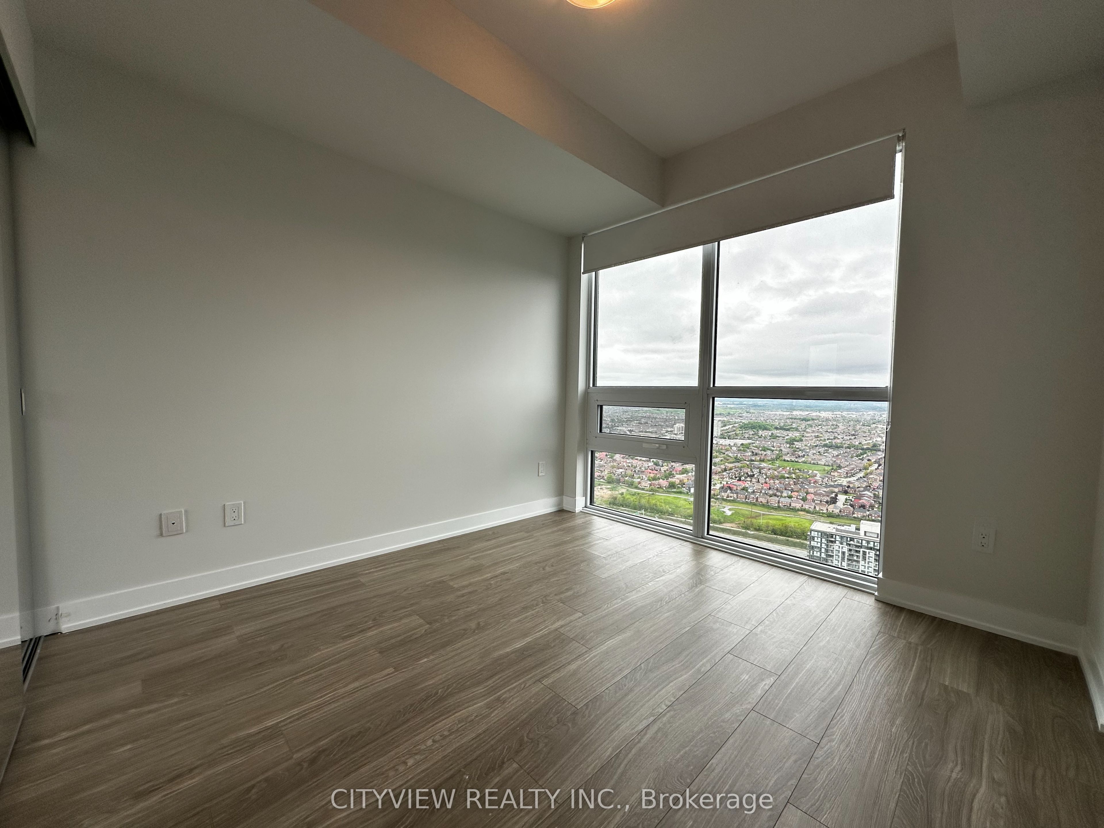430 Square One Drive 4909 Property Photo 10