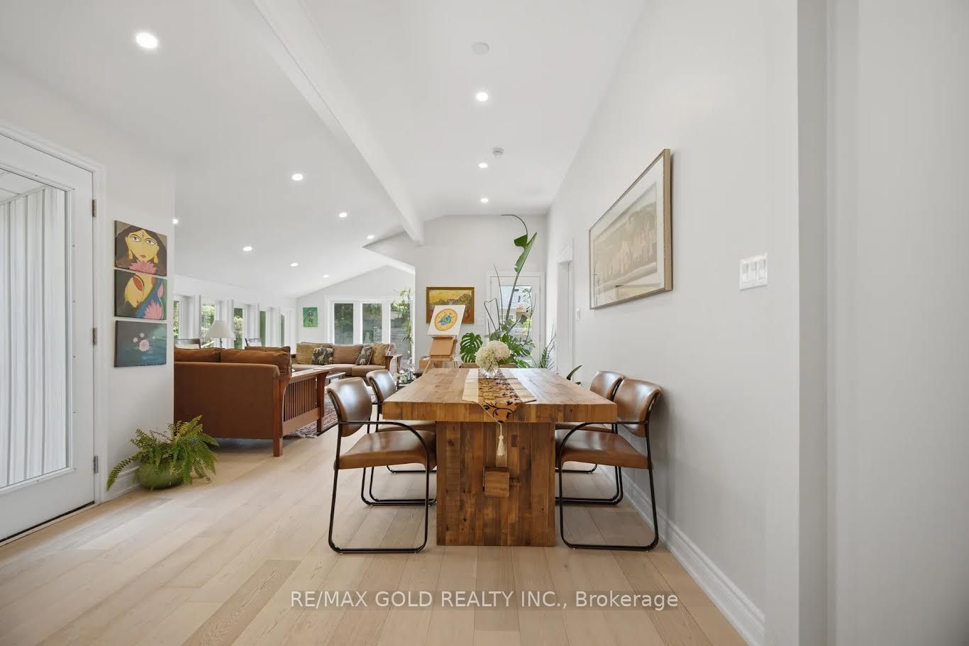 2395 Stillmeadow Road Property Photo 15