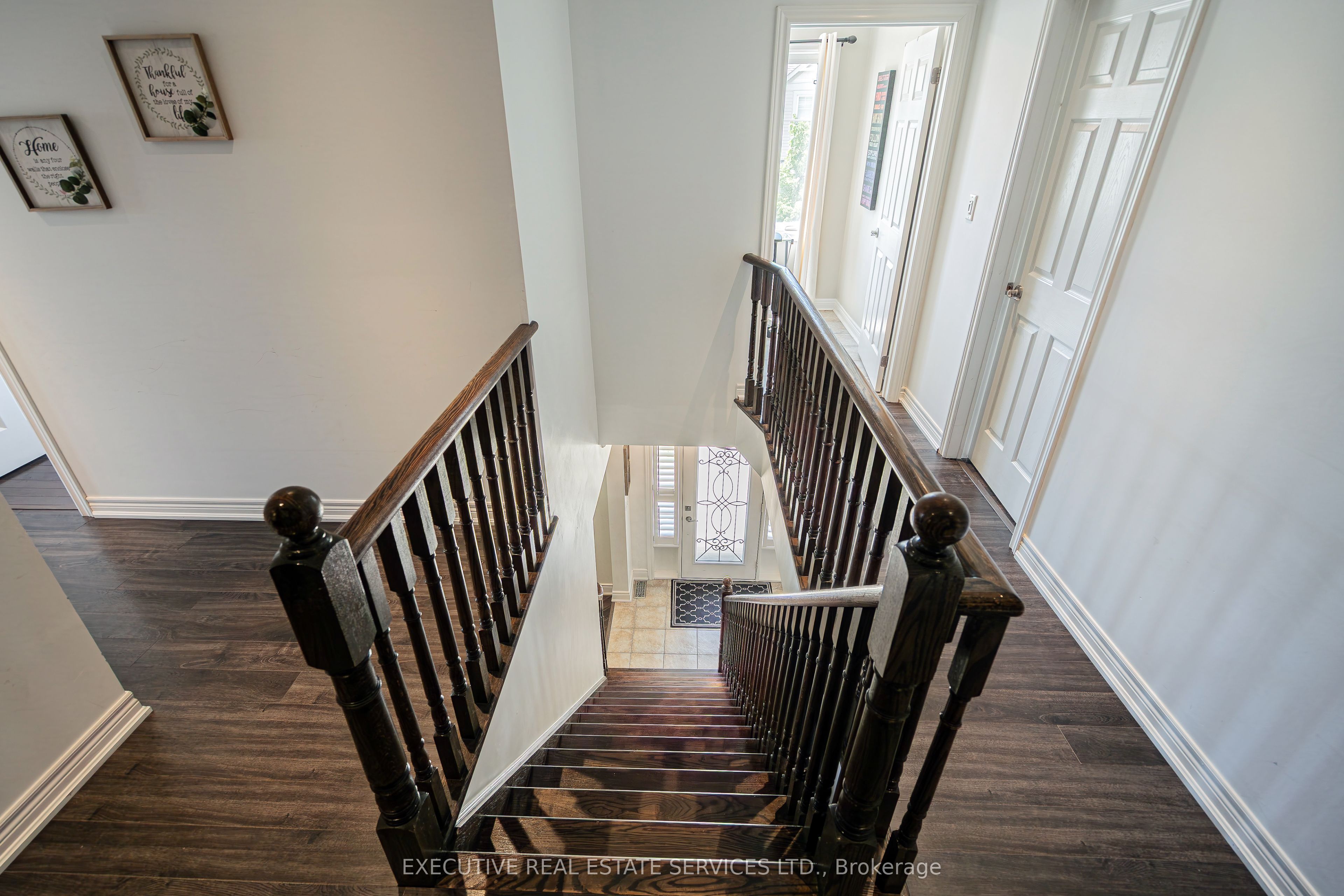 2 Nectarlane Avenue Property Photo 16