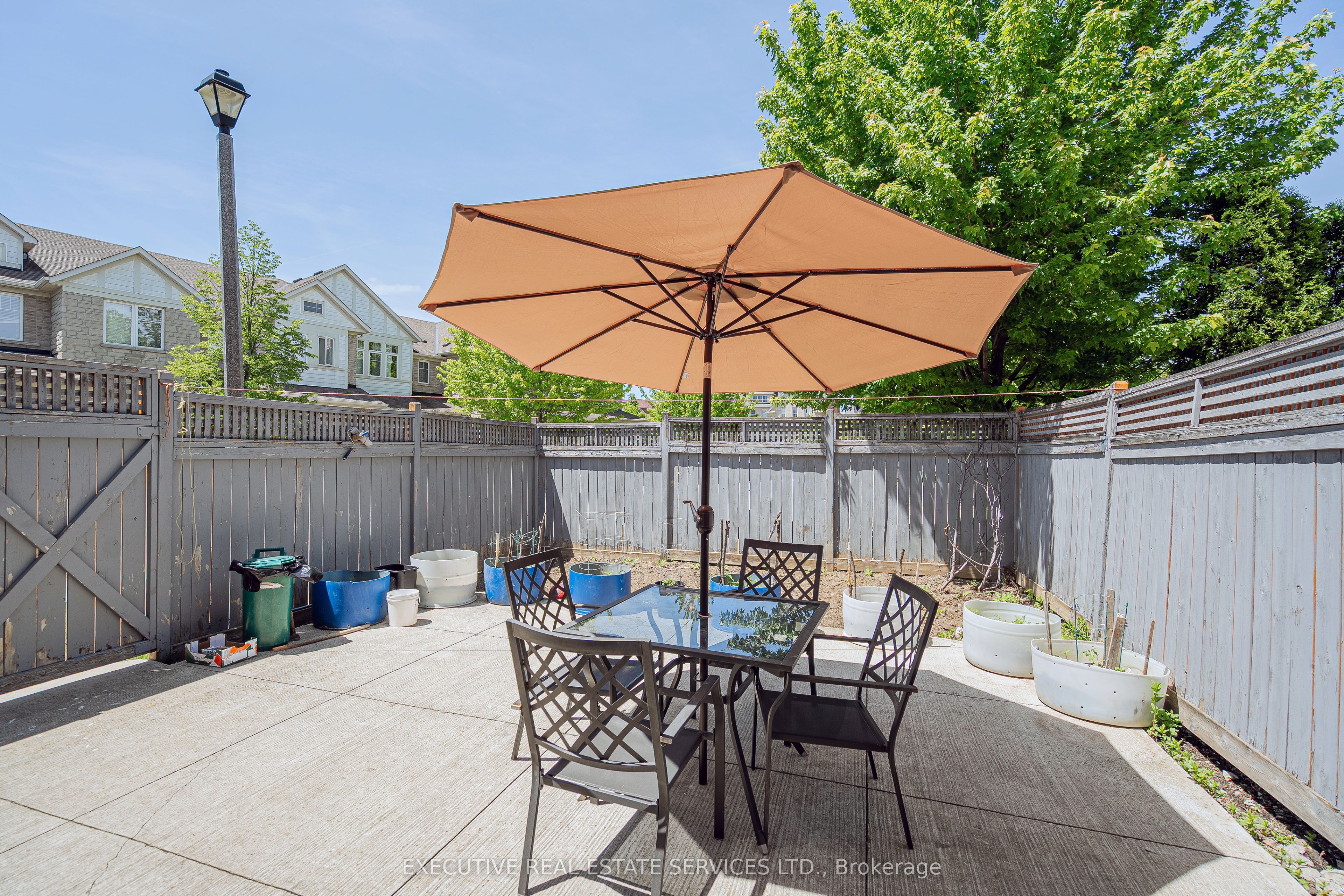 2 Nectarlane Avenue Property Photo 34