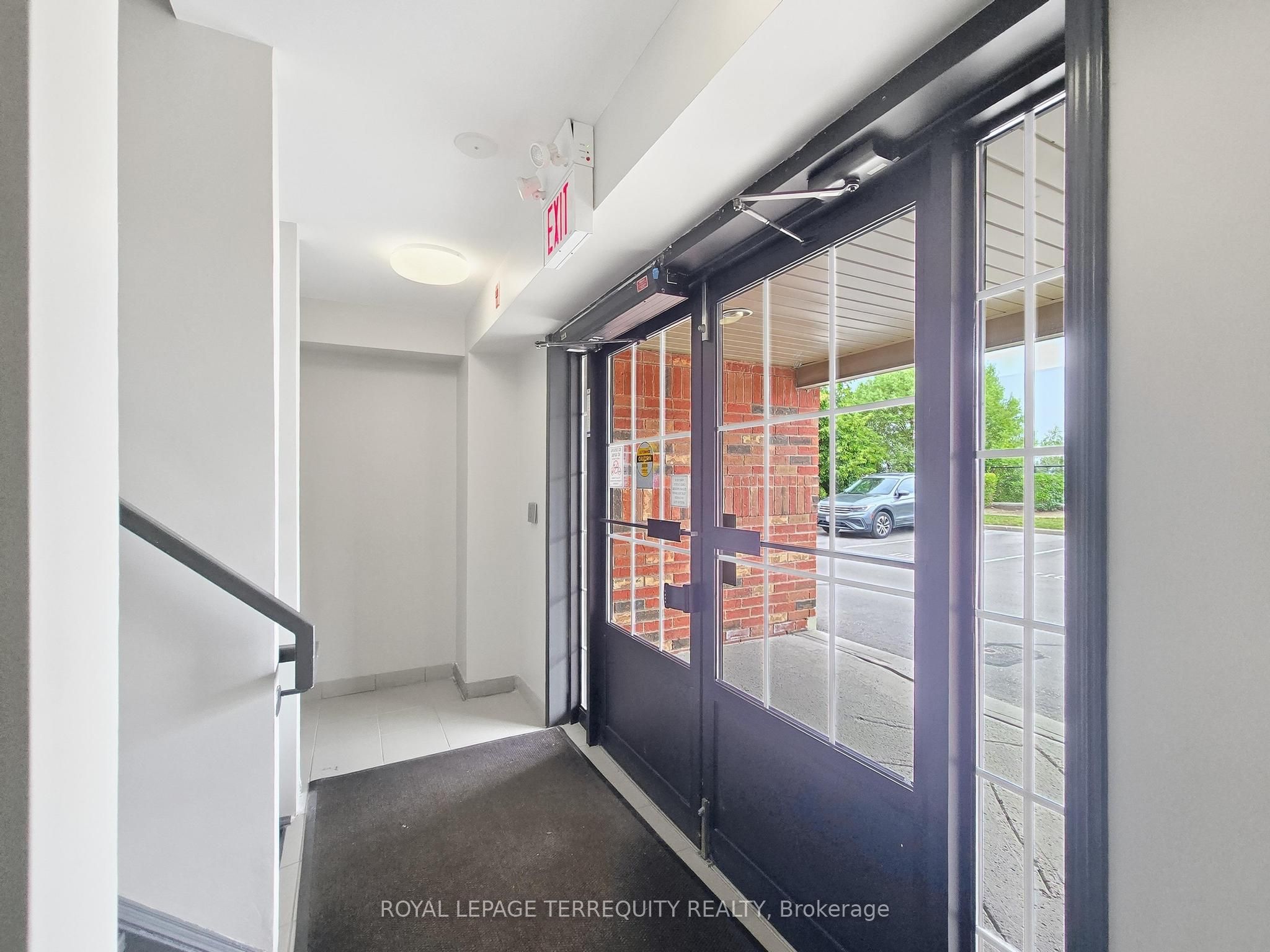 141 Isaac Devins Boulevard 3 Property Photo 13
