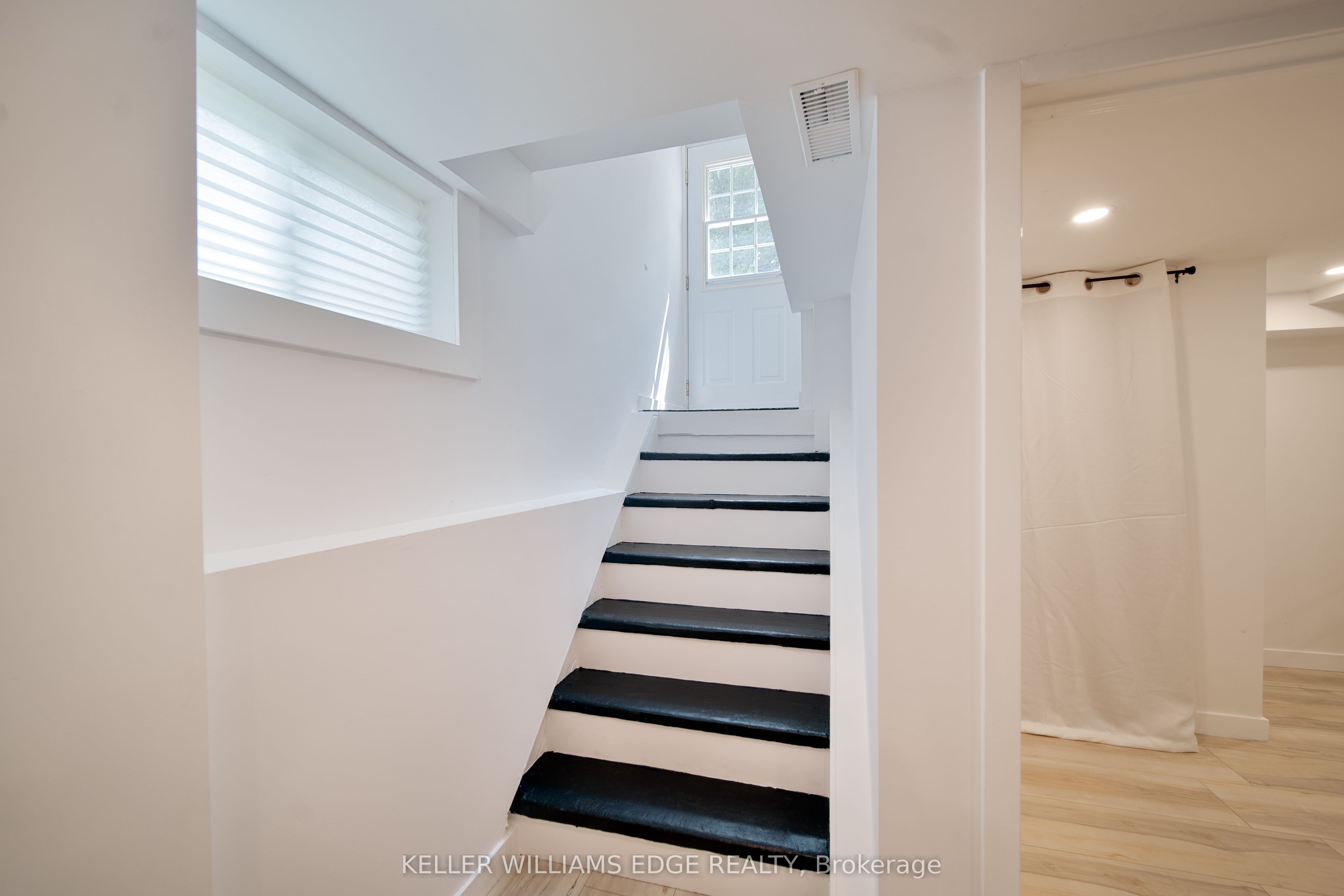 234 Arthur Street Property Photo 27