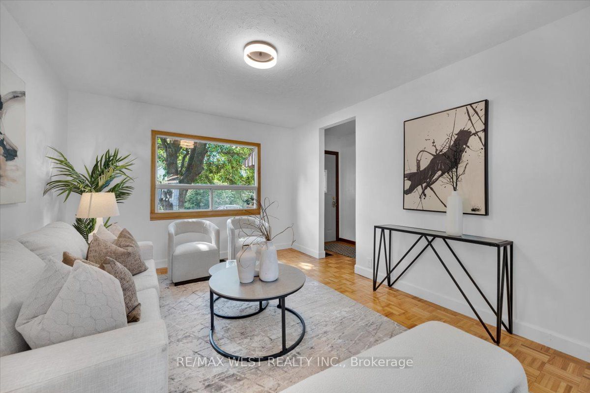 73 Seventeenth Street Property Photo 6
