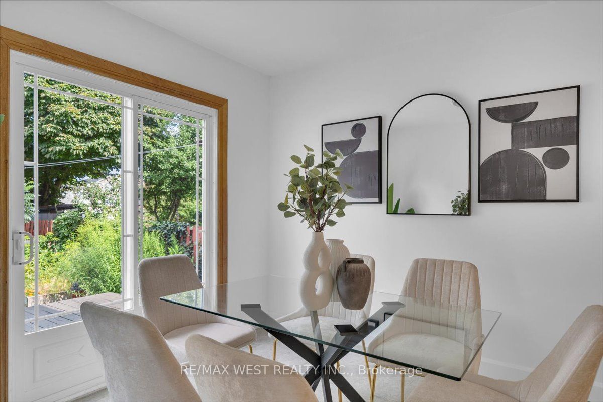 73 Seventeenth Street Property Photo 7