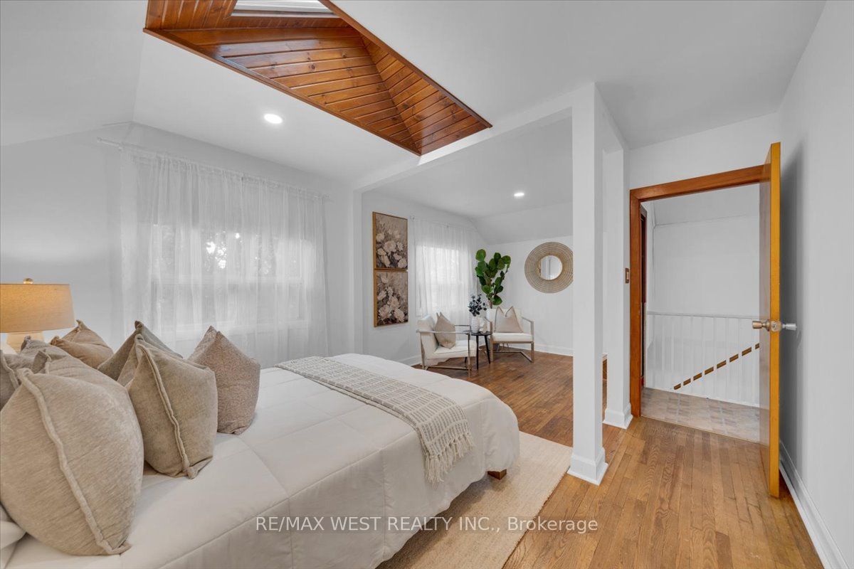 73 Seventeenth Street Property Photo 13