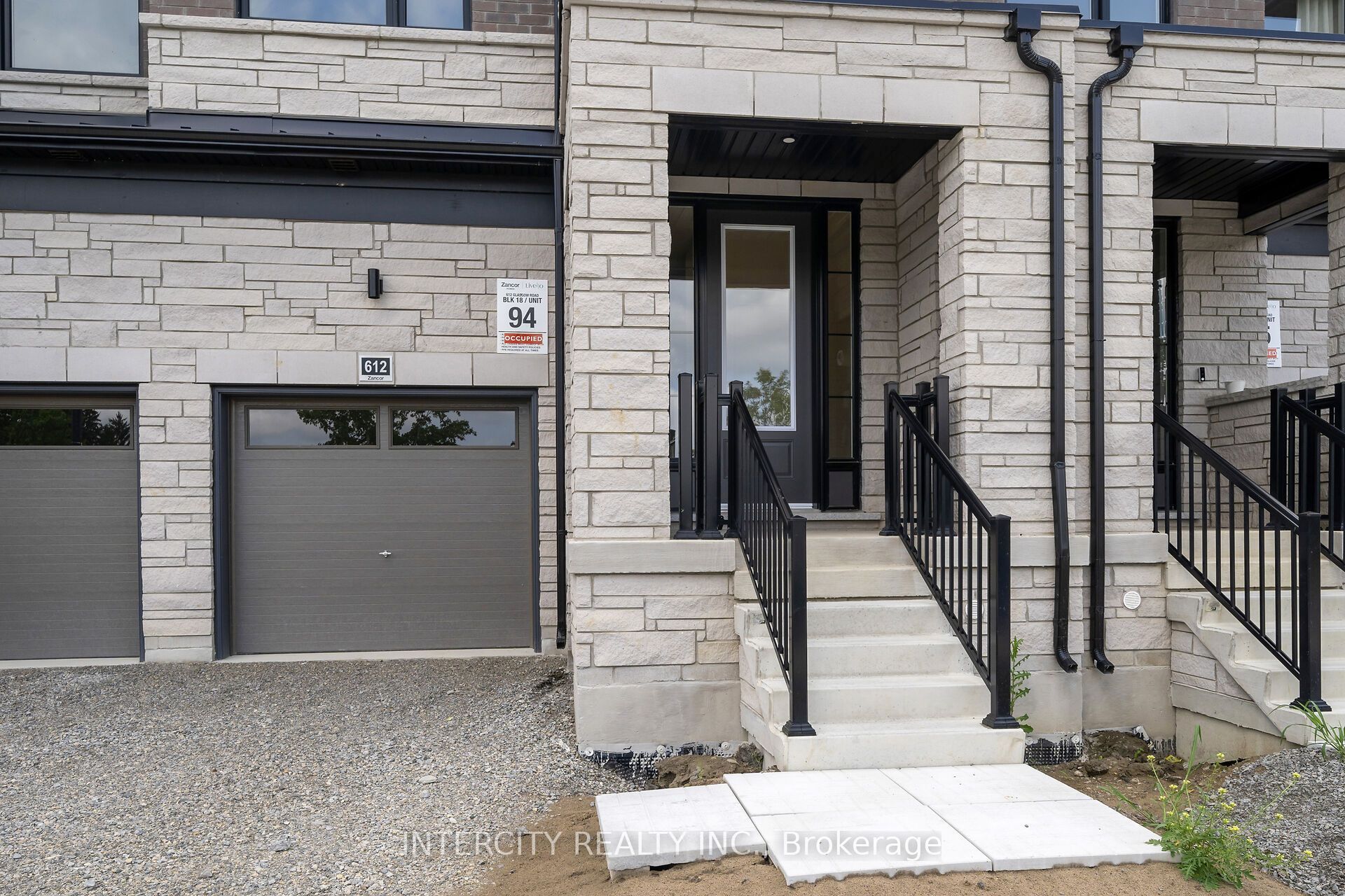 612 Glasgow Road Property Photo 2