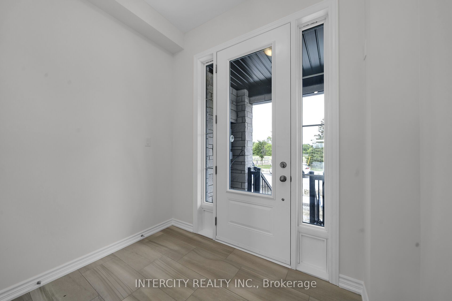 612 Glasgow Road Property Photo 5