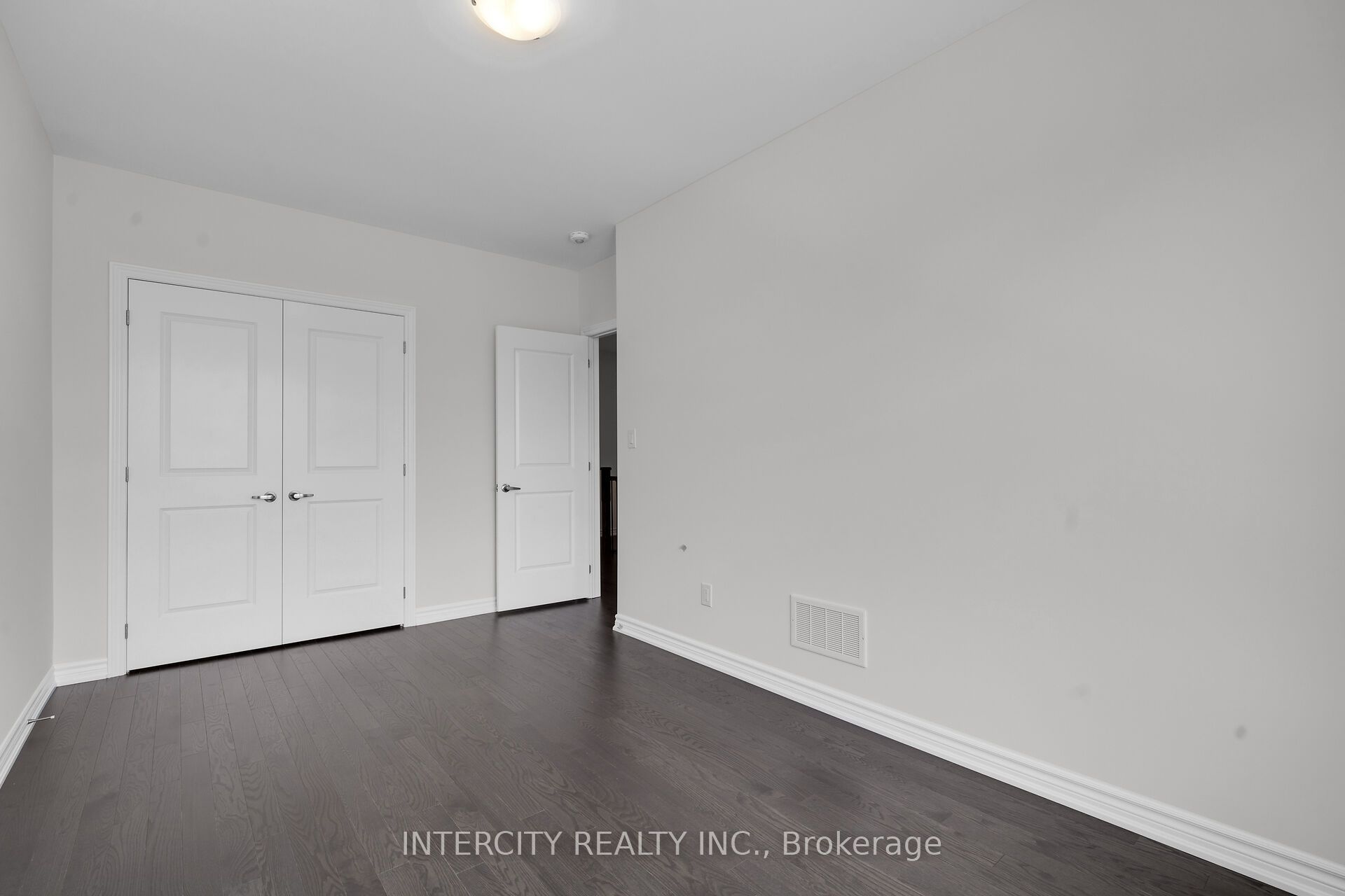 612 Glasgow Road Property Photo 32