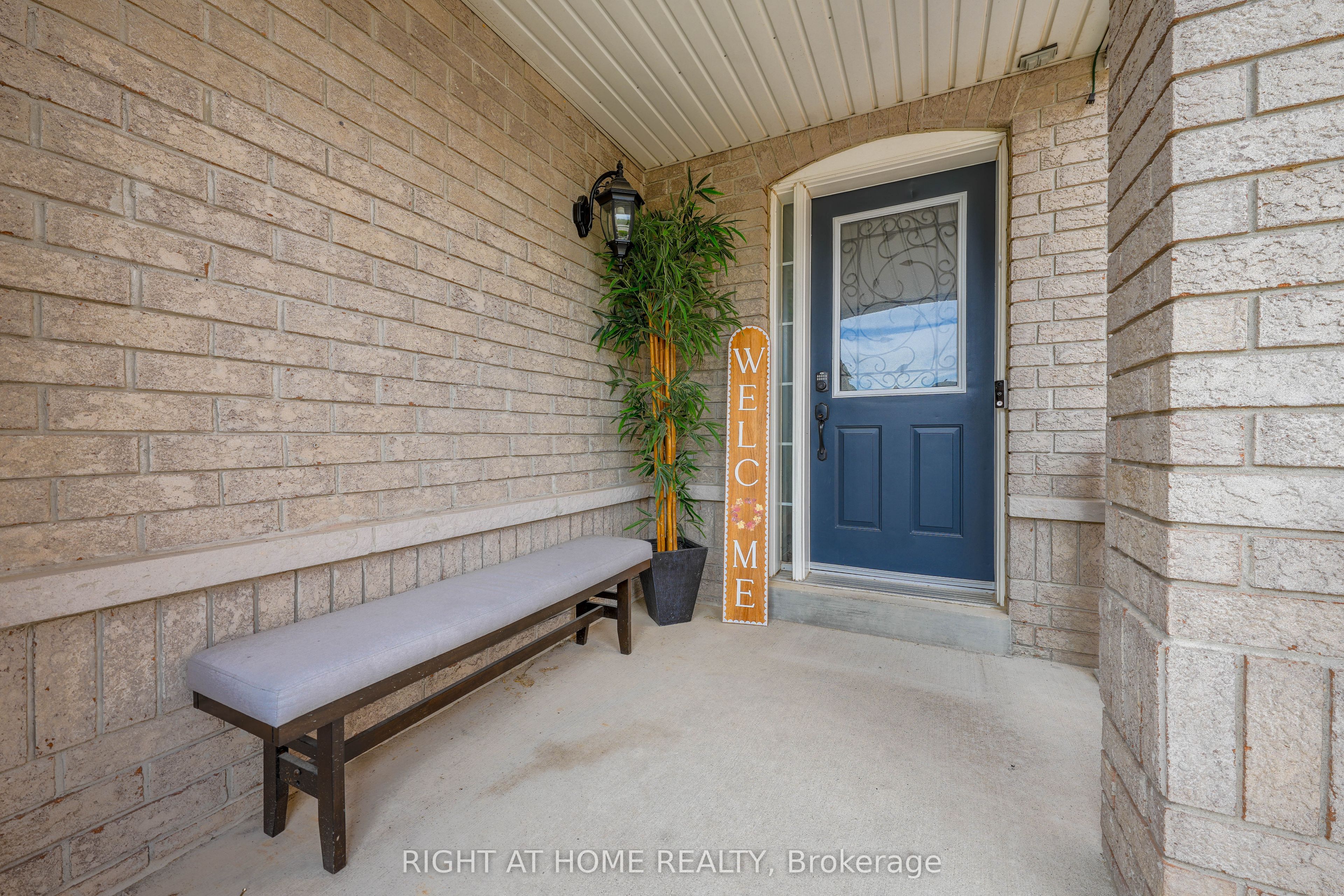 3881 Partition Road Property Photo 4