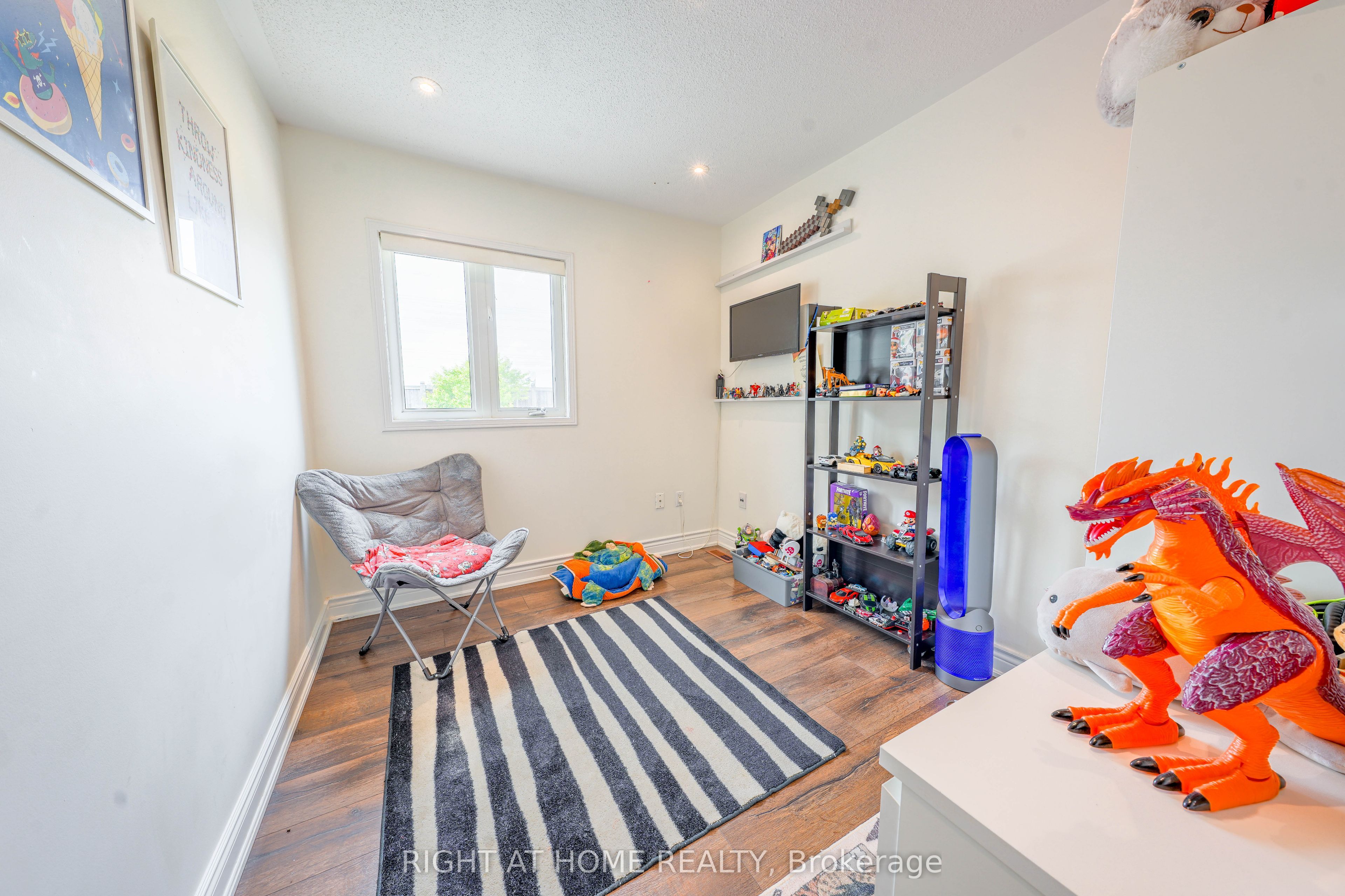 3881 Partition Road Property Photo 12