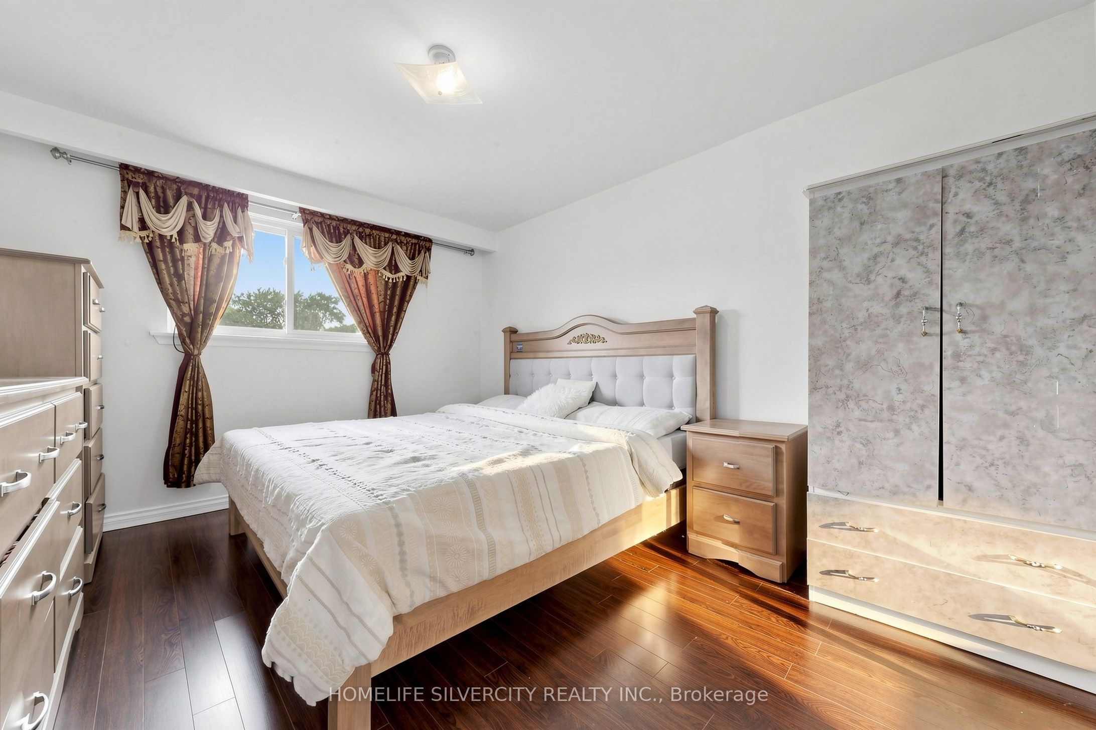 3126 Redbank Crescent Property Photo 14
