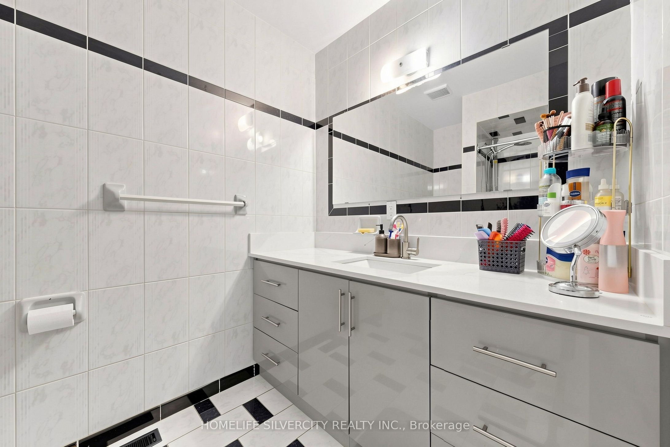 3126 Redbank Crescent Property Photo 18