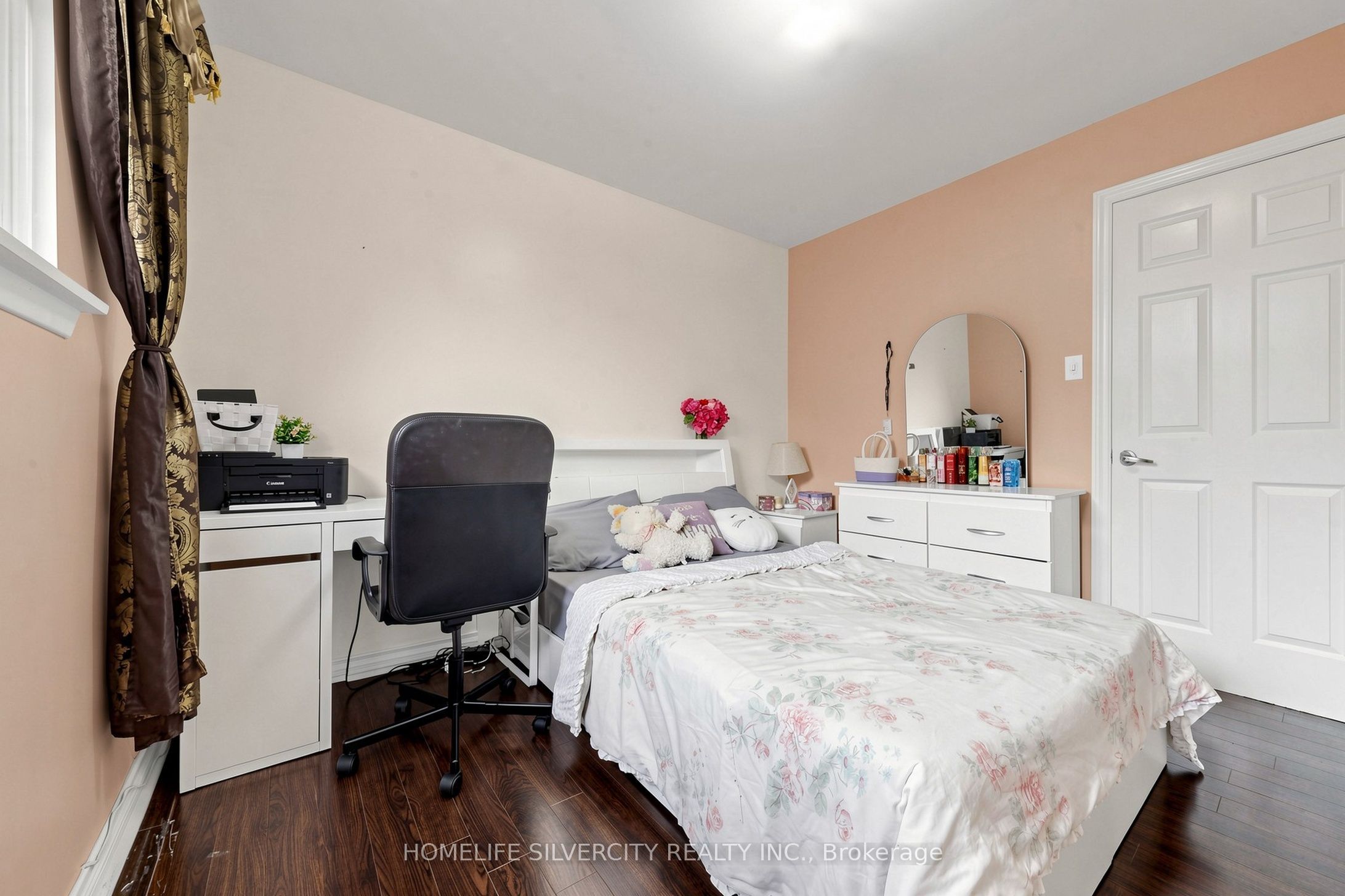 3126 Redbank Crescent Property Photo 23