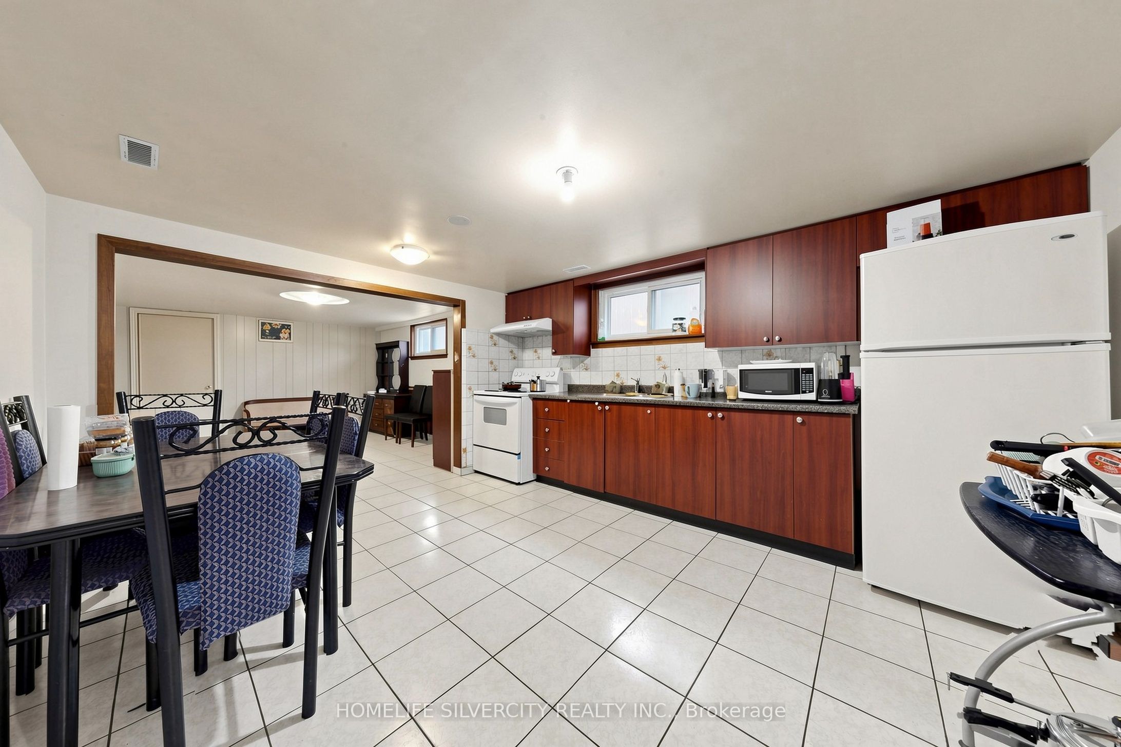 3126 Redbank Crescent Property Photo 27