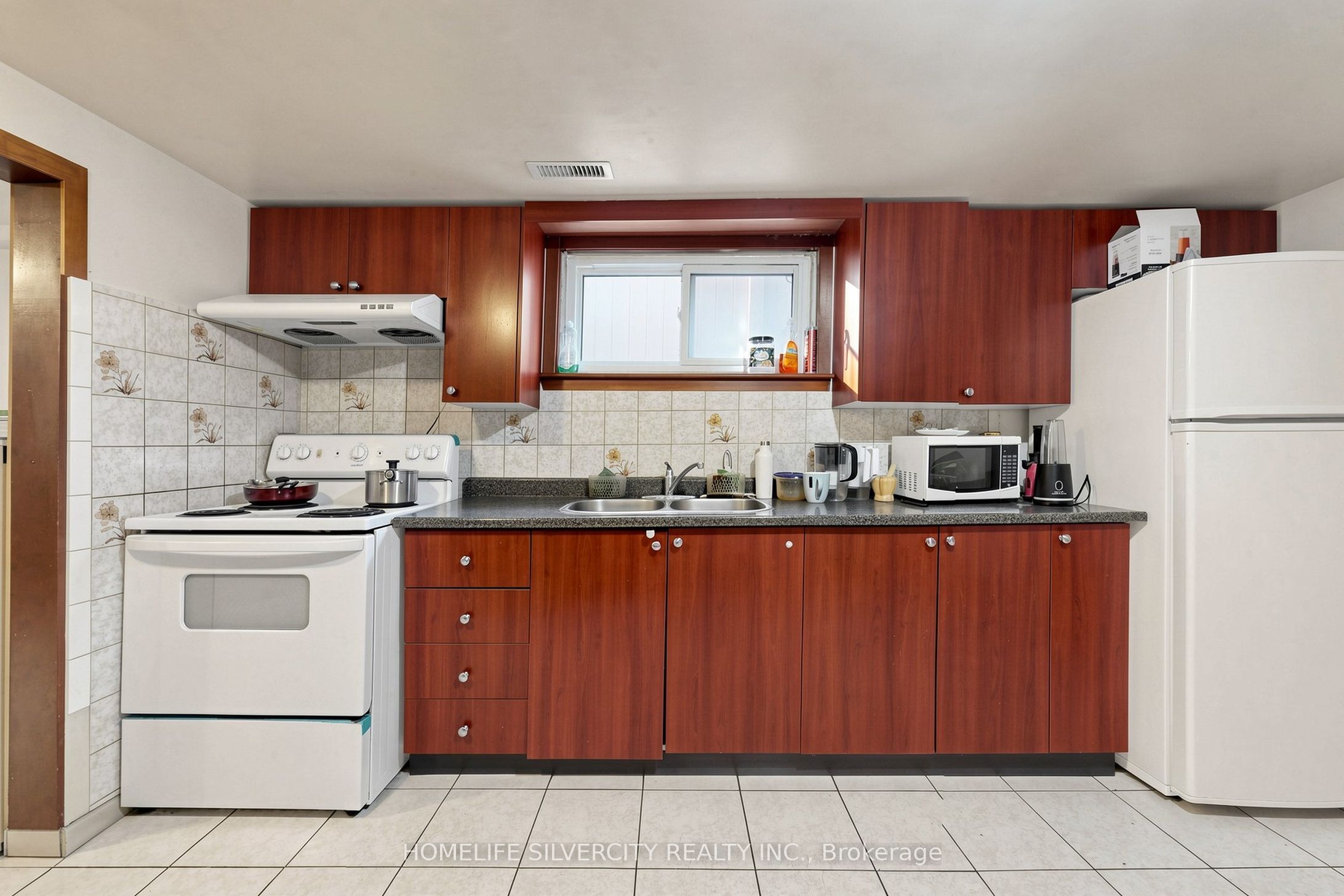 3126 Redbank Crescent Property Photo 28