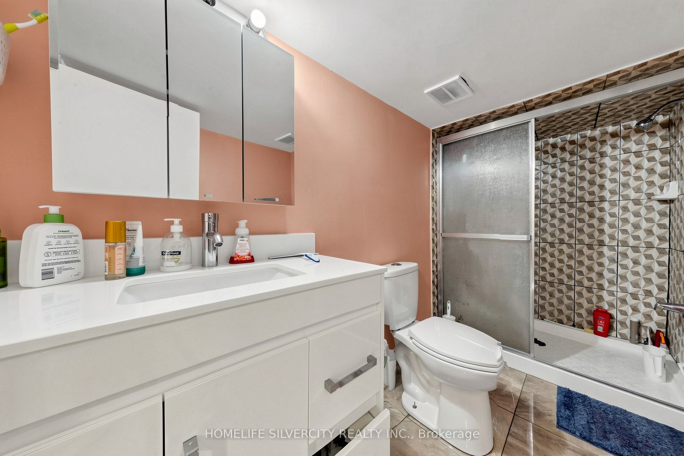 3126 Redbank Crescent Property Photo 38