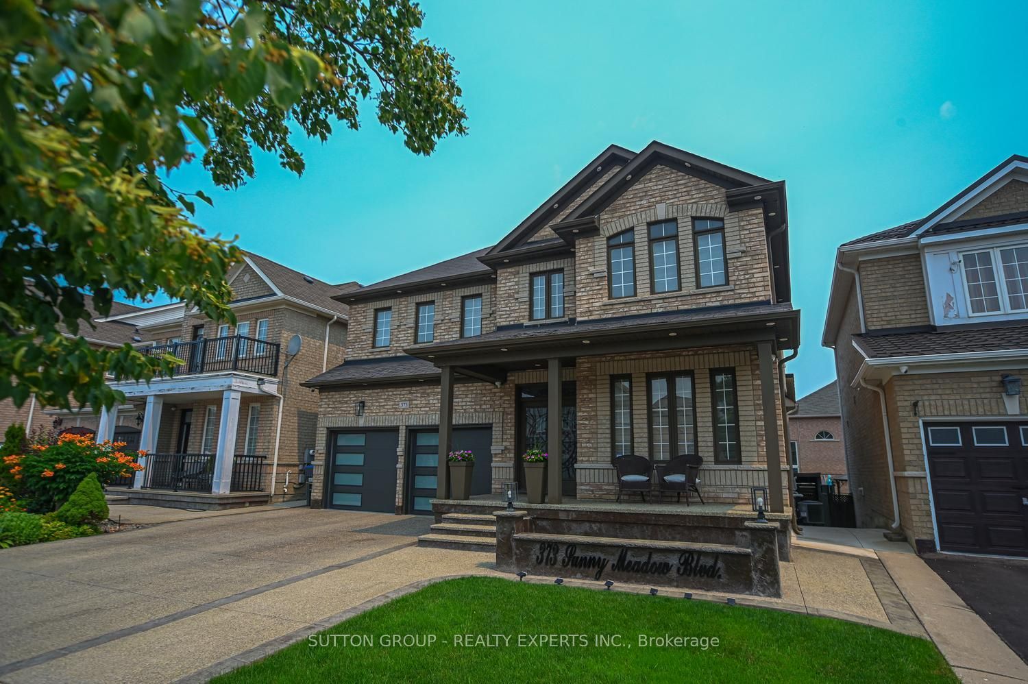 373 Sunny Meadow Boulevard Property Photo 2