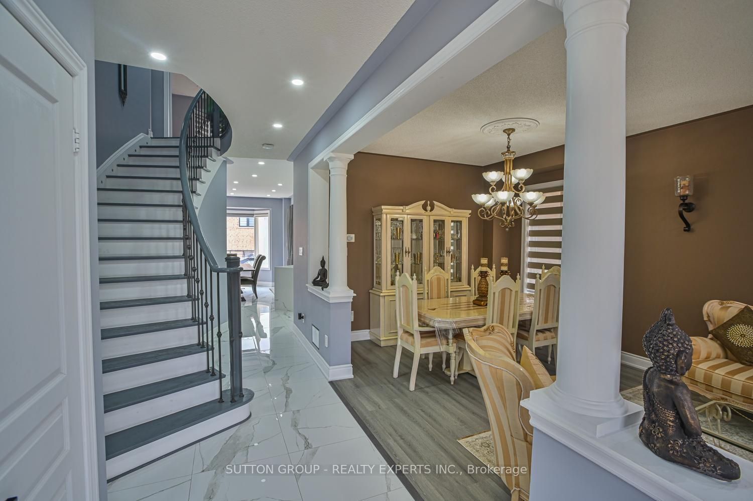 373 Sunny Meadow Boulevard Property Photo 4