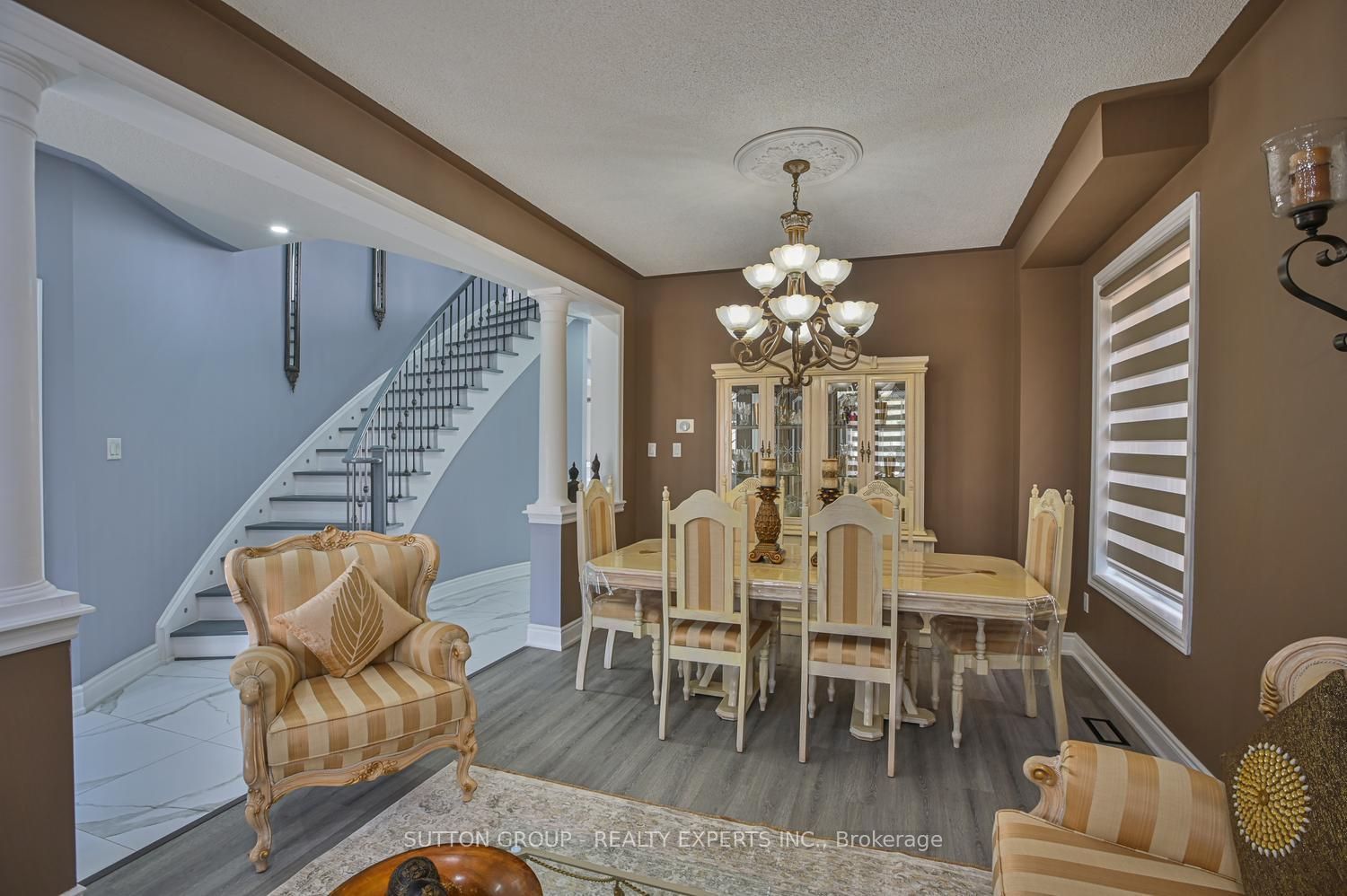 373 Sunny Meadow Boulevard Property Photo 10