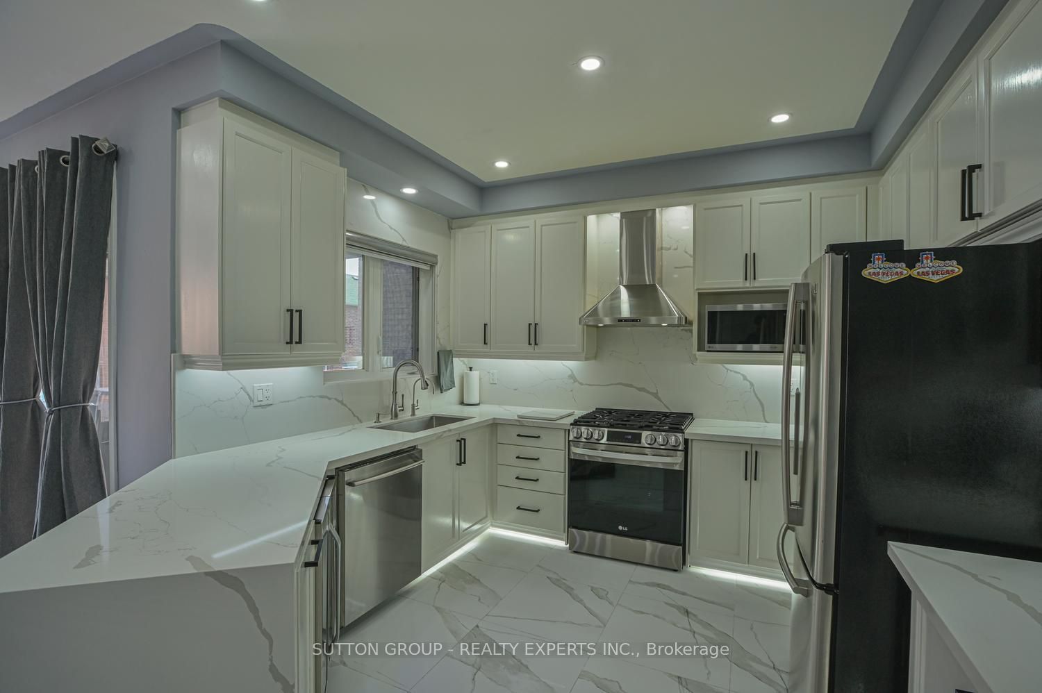 373 Sunny Meadow Boulevard Property Photo 16