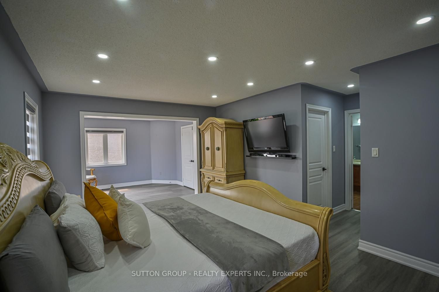373 Sunny Meadow Boulevard Property Photo 26