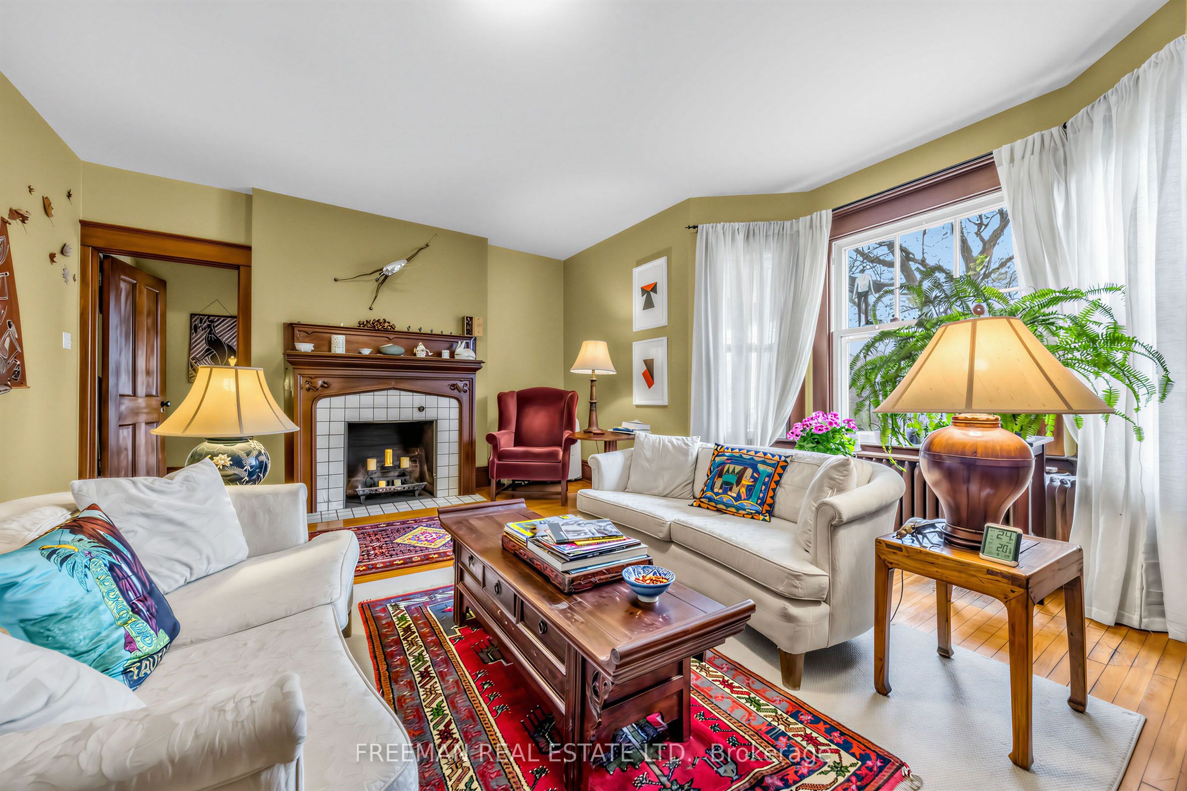 129 Indian Road Property Photo 5