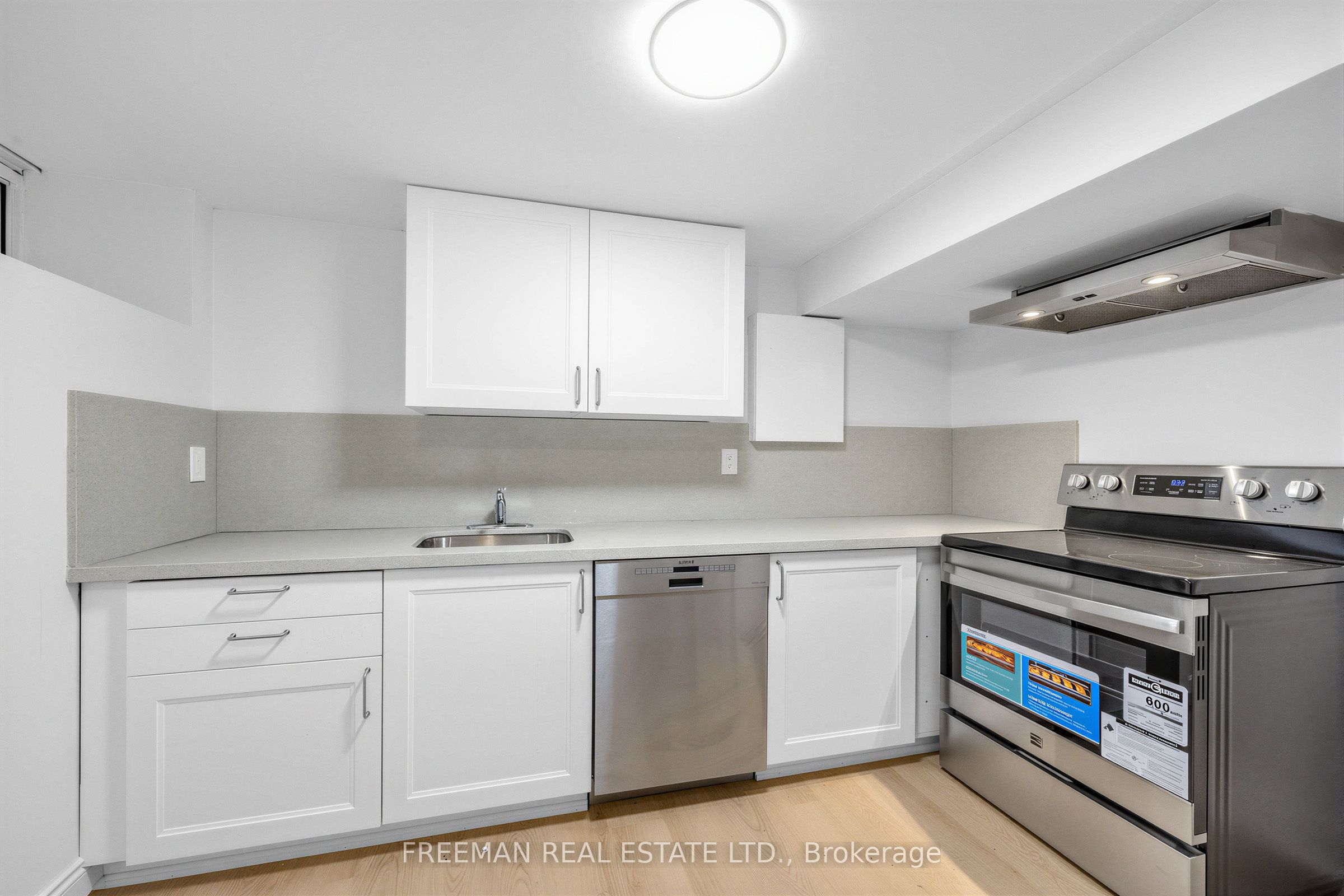 129 Indian Road Property Photo 35
