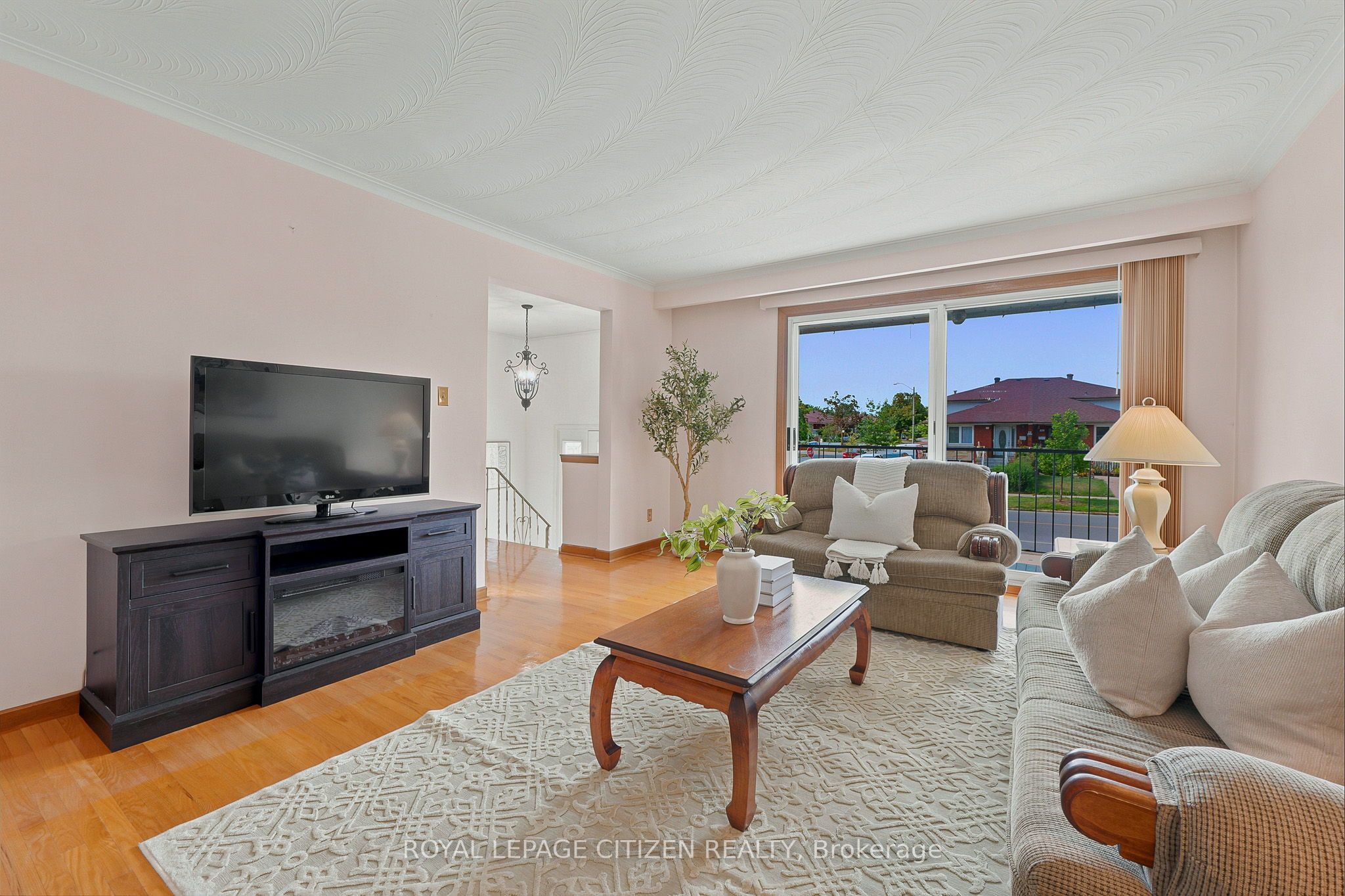 37 Firenza Drive Property Photo 8