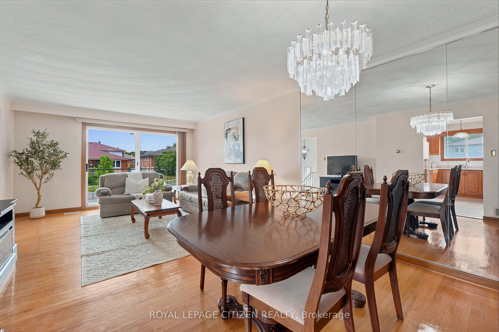 37 Firenza Drive Property Photo 10