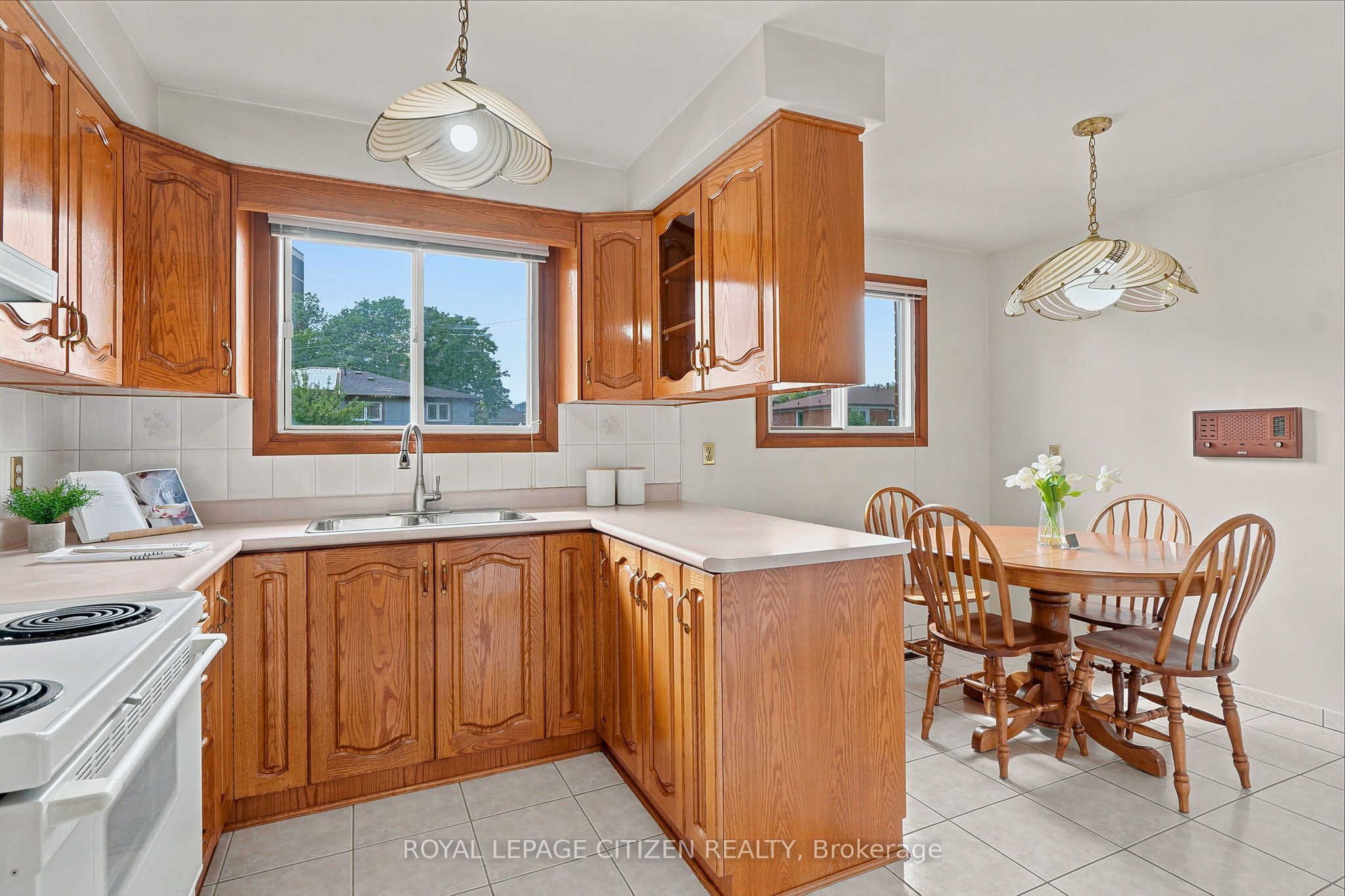 37 Firenza Drive Property Photo 13