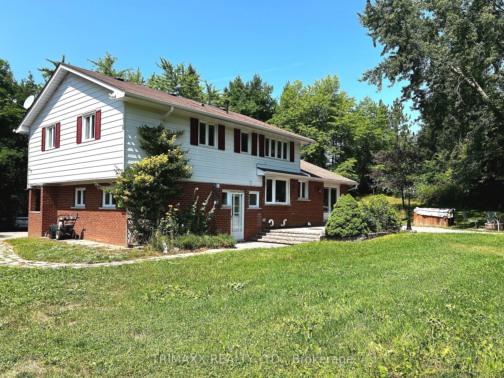 4069 Charleston Side Road Property Photo 22
