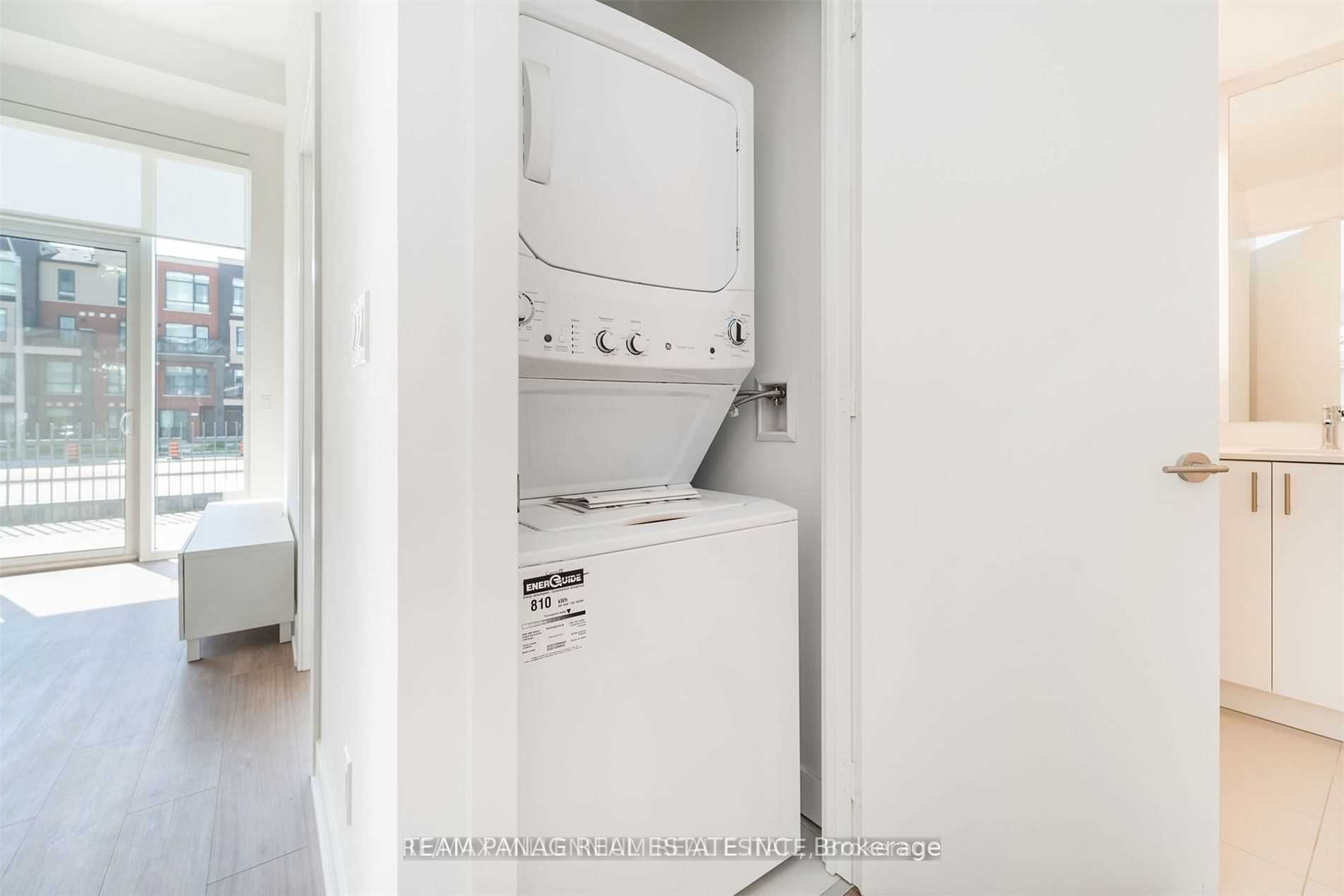180 Veterans Drive 102 Property Photo 8